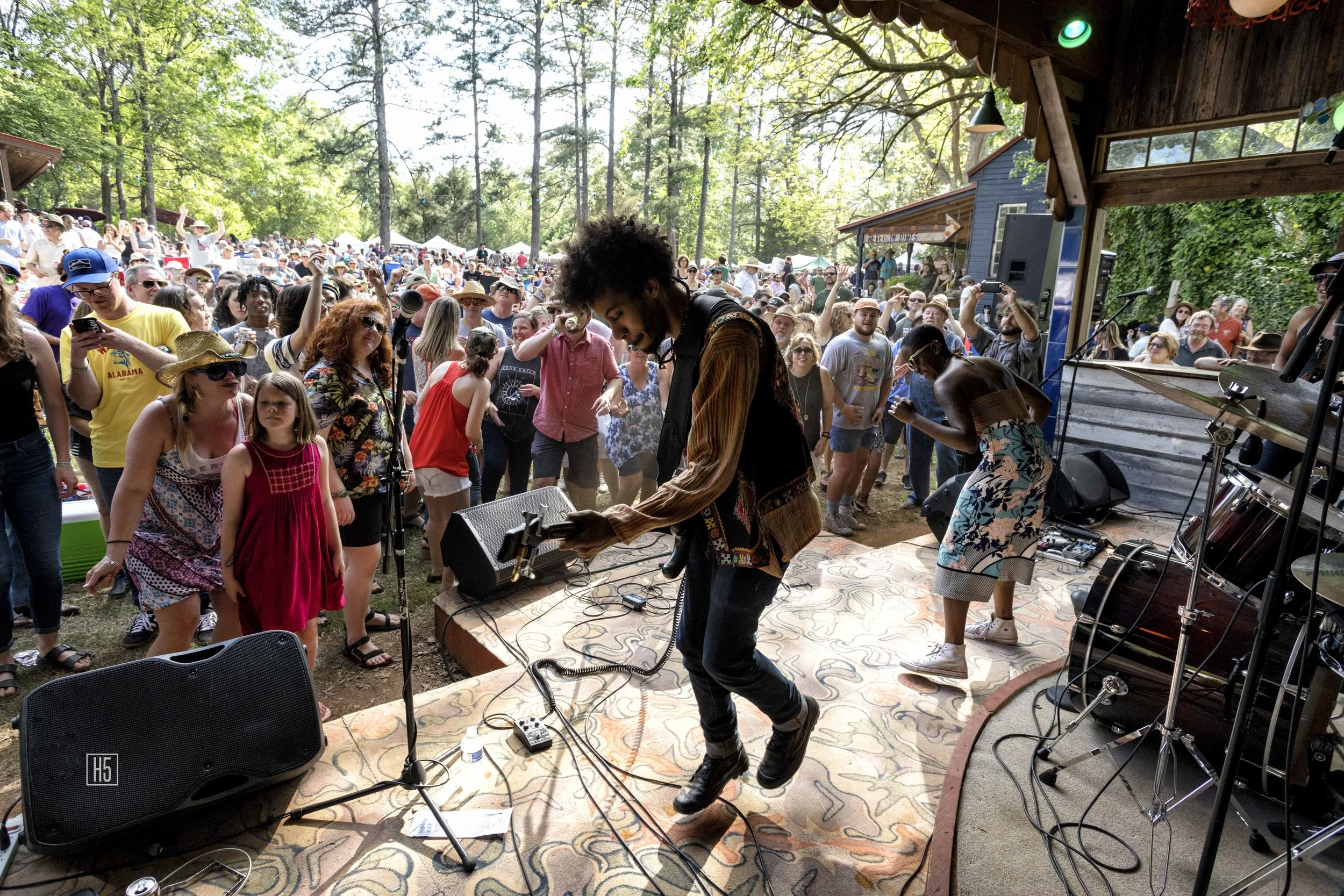 Bass Jumping (1).jpg
