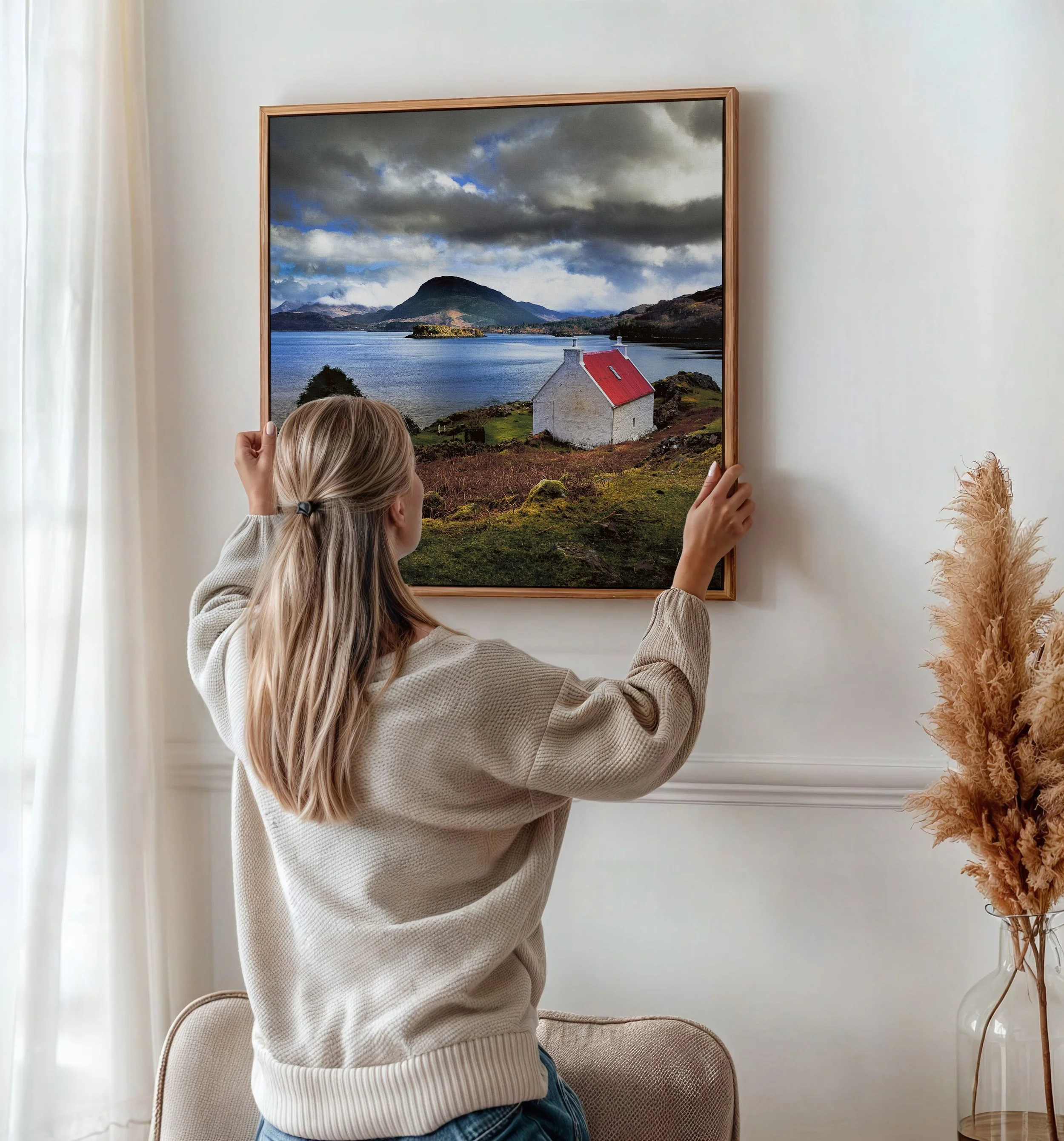 11014 FLOAT FRAME CANVASlost in the highlands-2.jpg