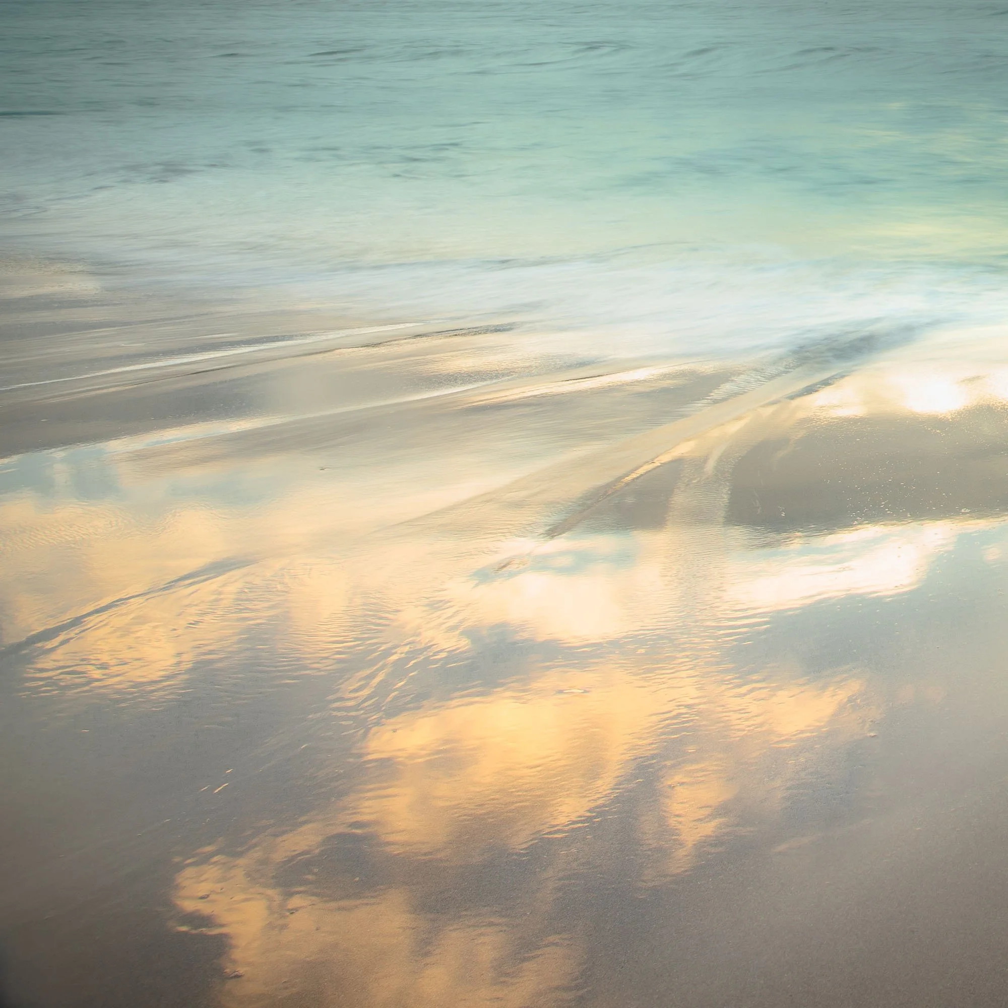 Reflections in Seafoam Light-4448.jpg
