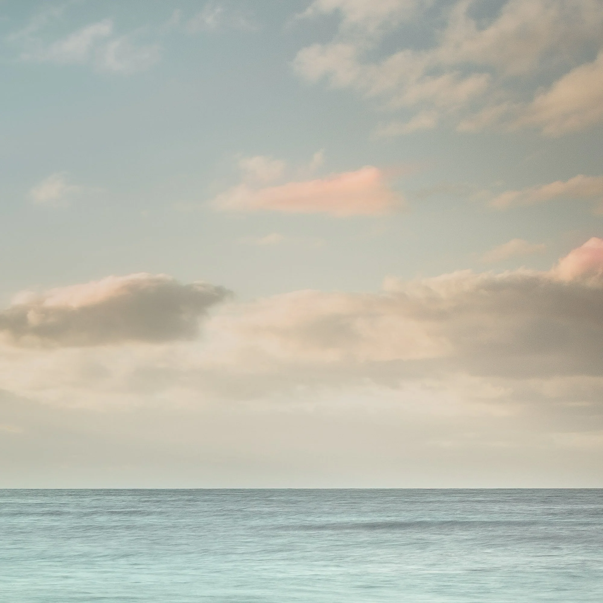 where seafoam rests upon the shore-4442-3.jpg