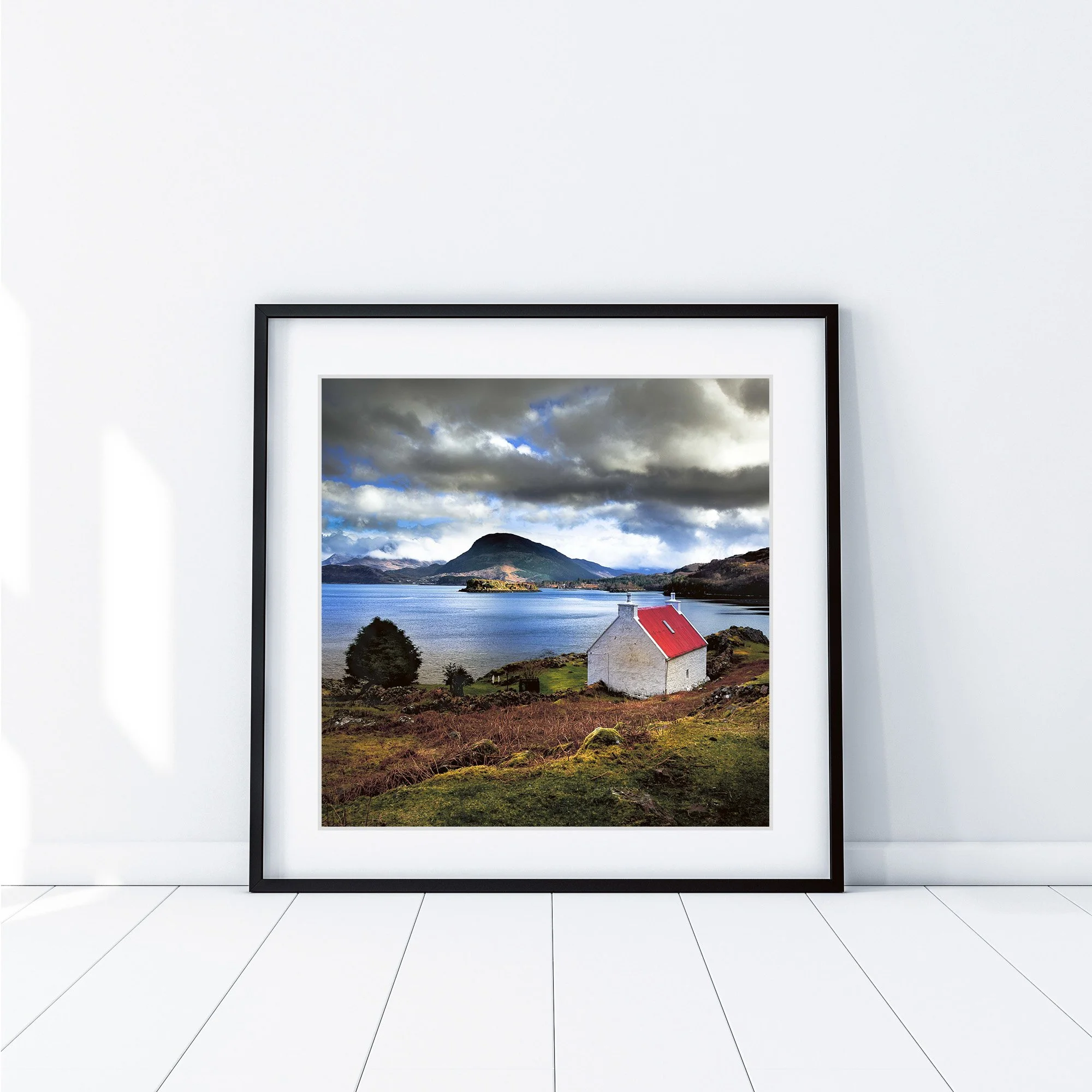 107Black Framelost in the highlands-2.jpg