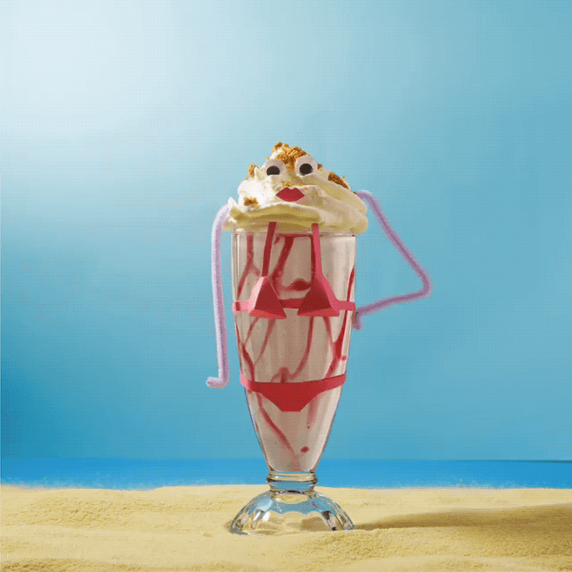 @envips: Nuestro Batido Cheesecake sabe cómo posar y cómo saber delicioso