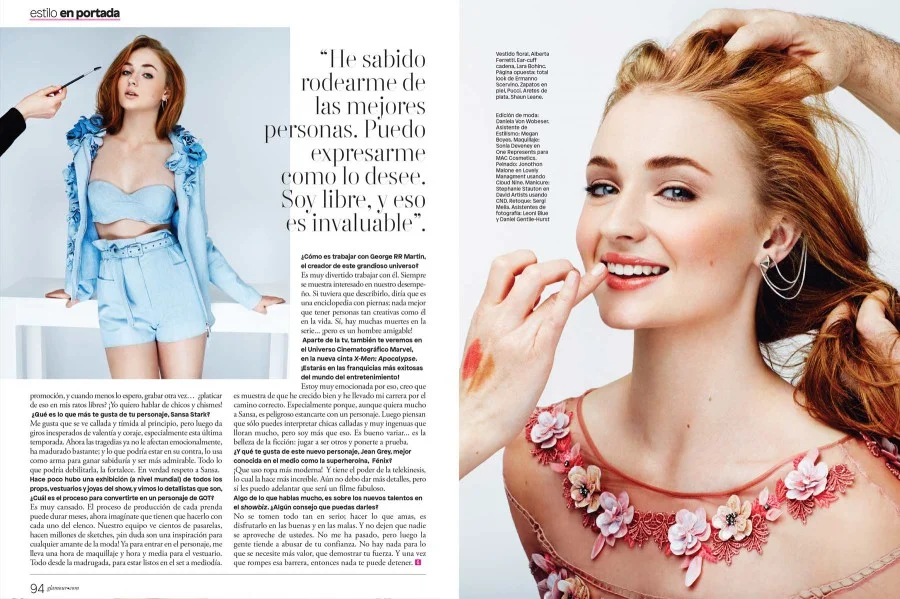 Glamour_Mexico_Sophie_Turner_061-900x599.jpg