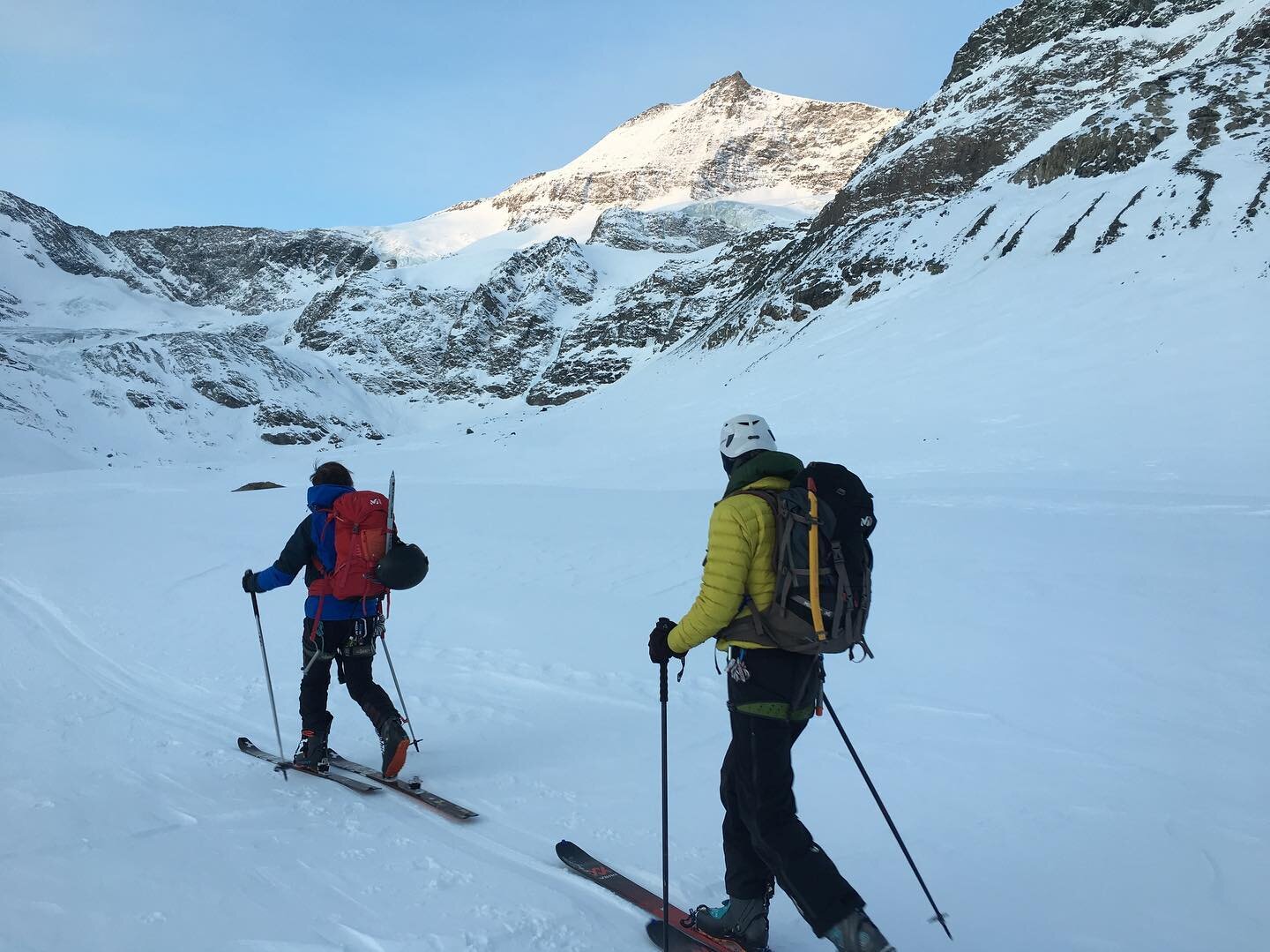 Itin&eacute;rance Printani&egrave;re... #skitouring #albaron #hautemaurienne #isereskirando