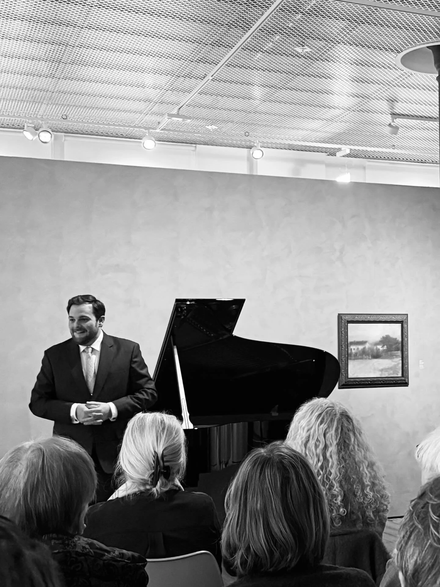 This weekend I gave lecture recitals on Debussy&rsquo;s Images I in the new Thaulow exhibition at Permanenten. Beautiful material and two sold-out performances. #debussy #images #piano #music #listen