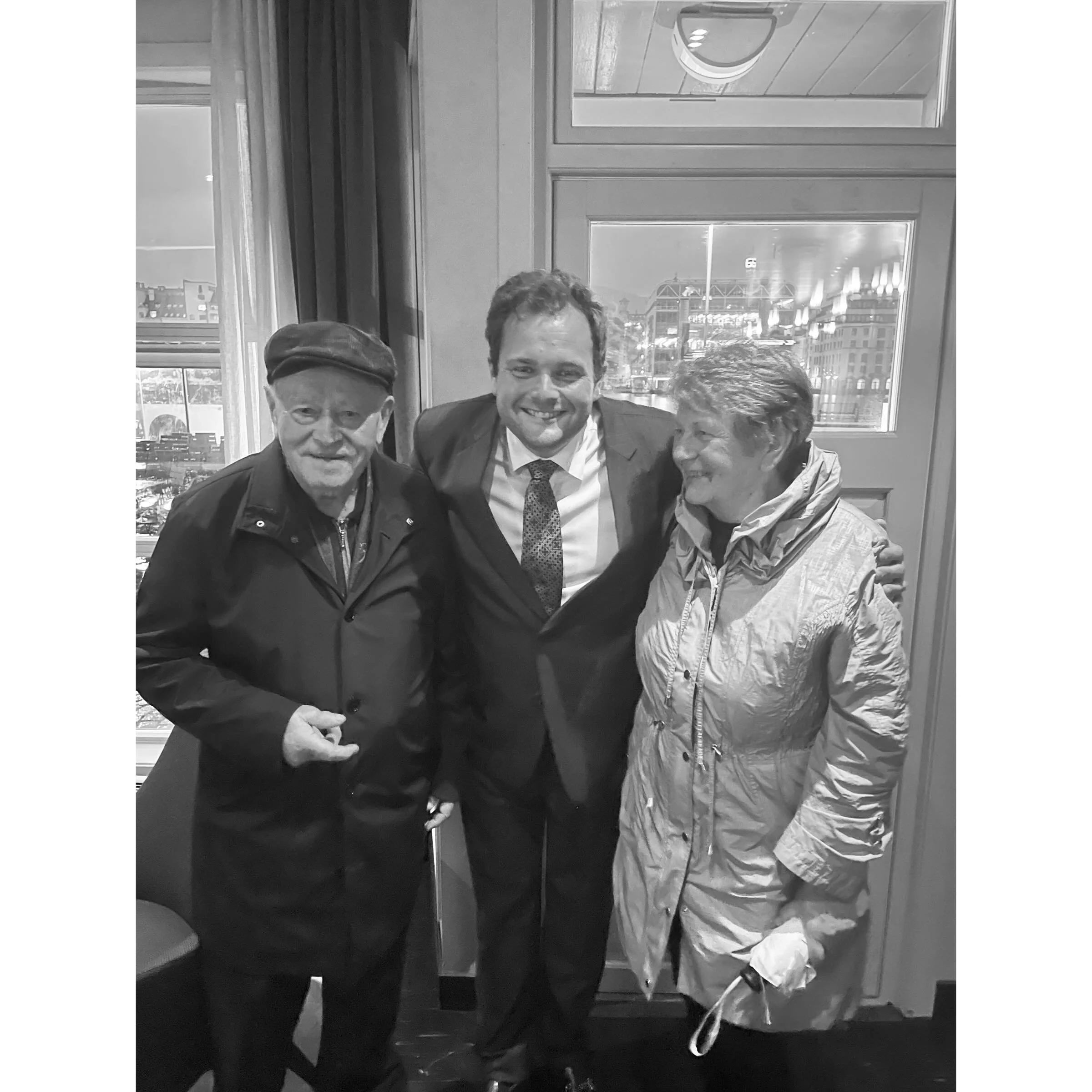 At the recital on Sunday evening, my dear teacher, Prof. Jiř&iacute; Hlinka, and his lovely wife, Kamila, were in the audience. I have so much love and respect for this man, and I am deeply grateful for everything we have worked on together through t