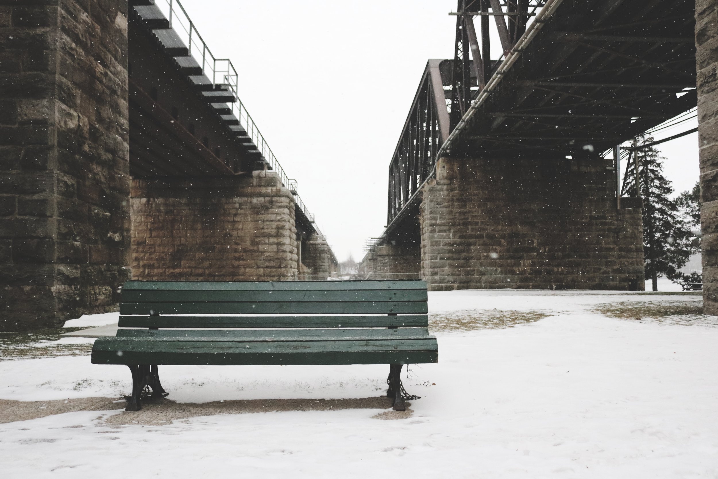 Jonathan Deeney Unsplash