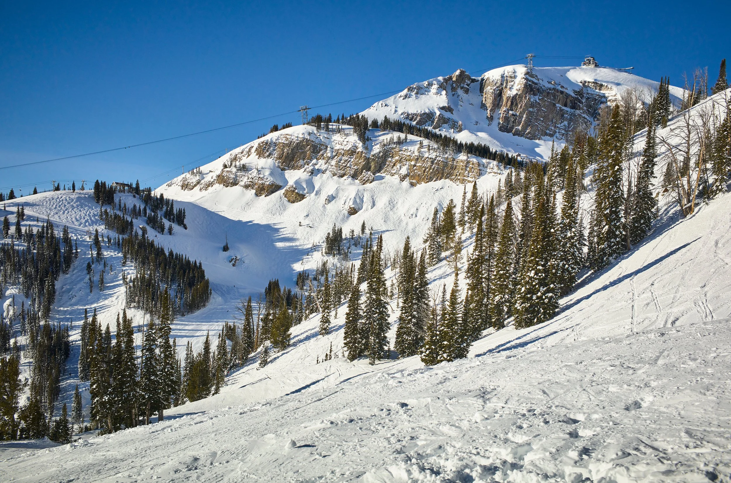 Snowboarding Jackson Hole: Terrain, Difficulty, Reality