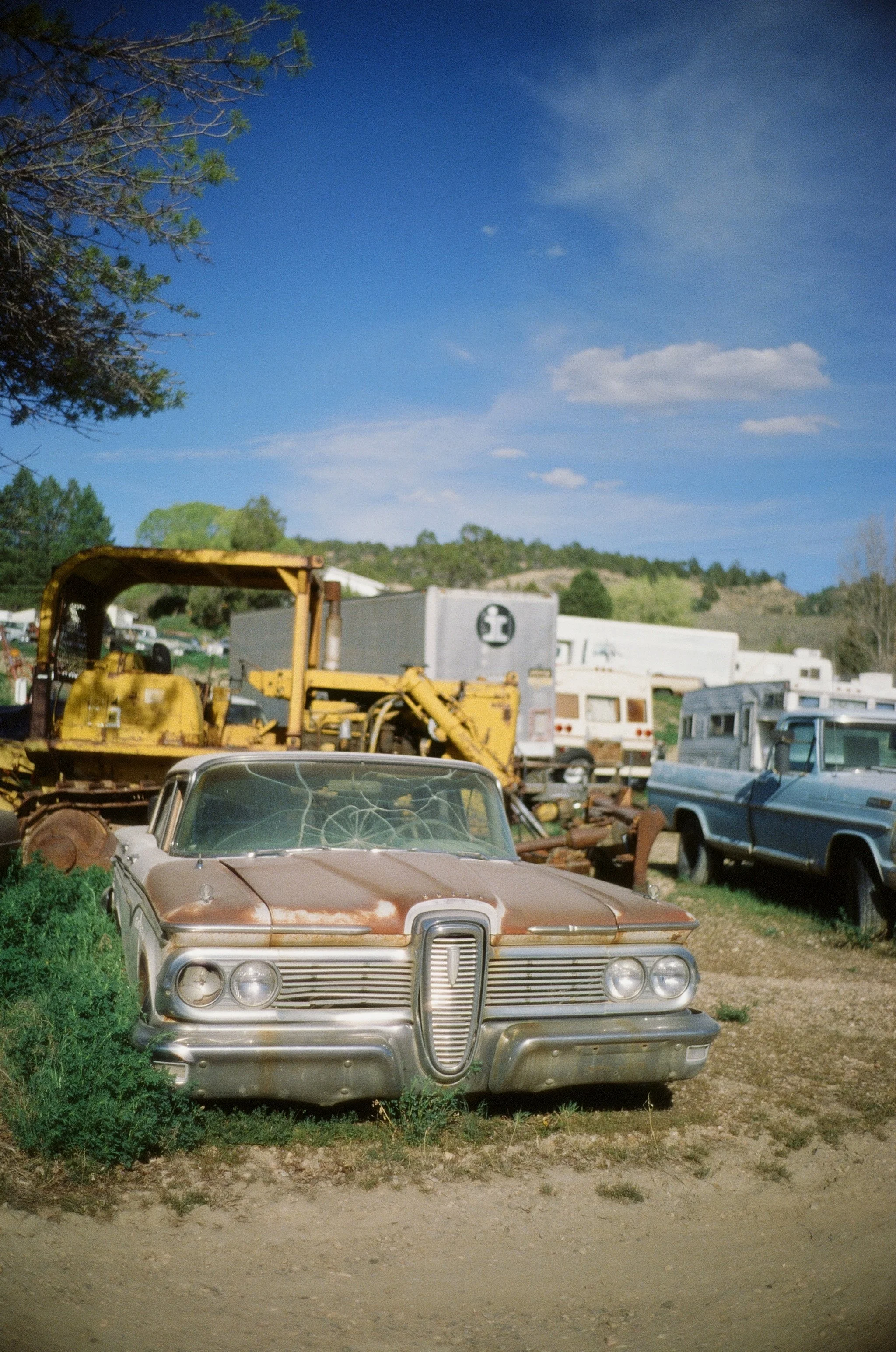 Rusted vintage car east of Zion National Park