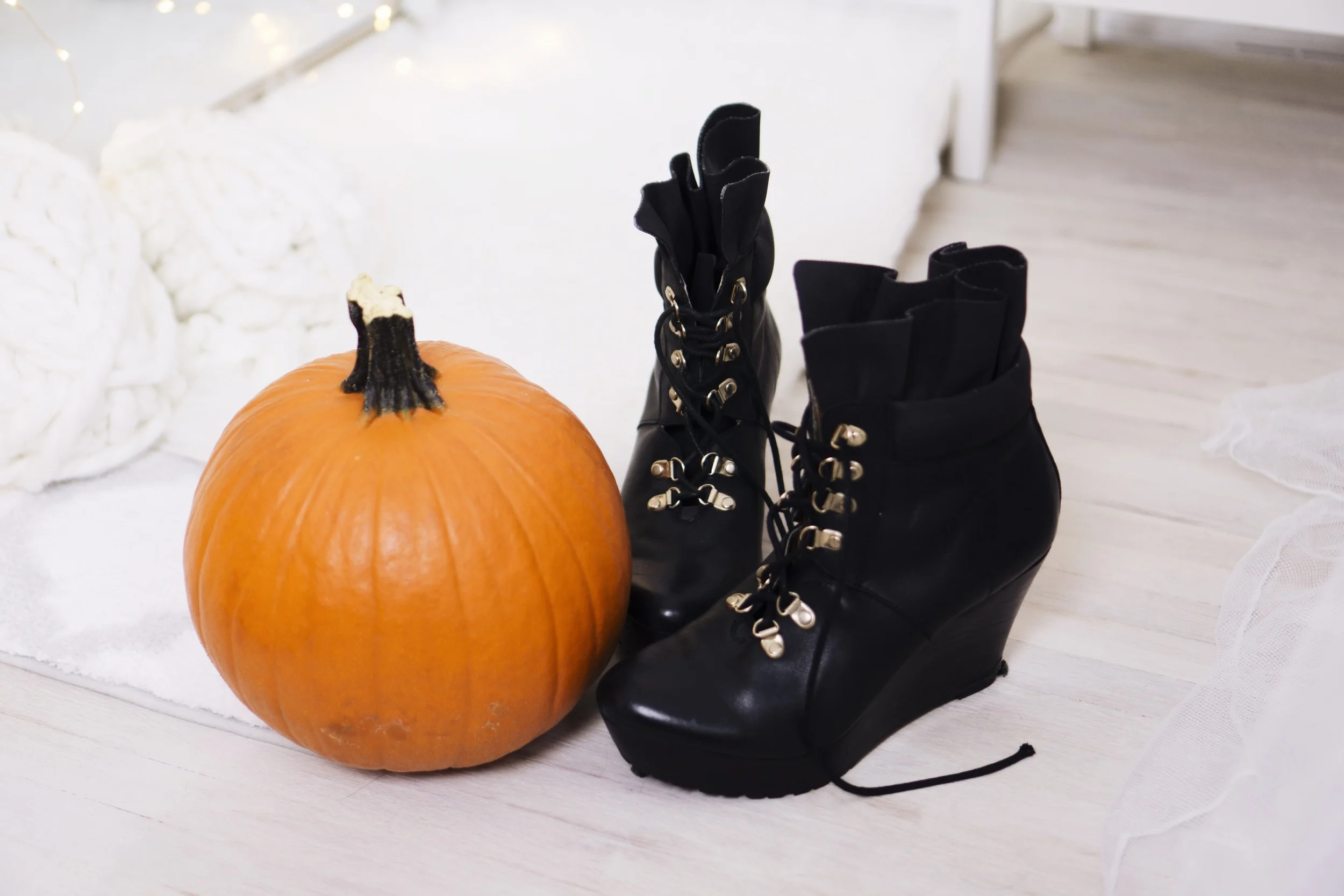 laceupboots.jpg