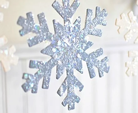 glam ornament.jpg