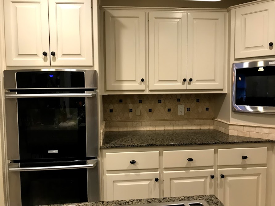 Oak Shores Cabinets