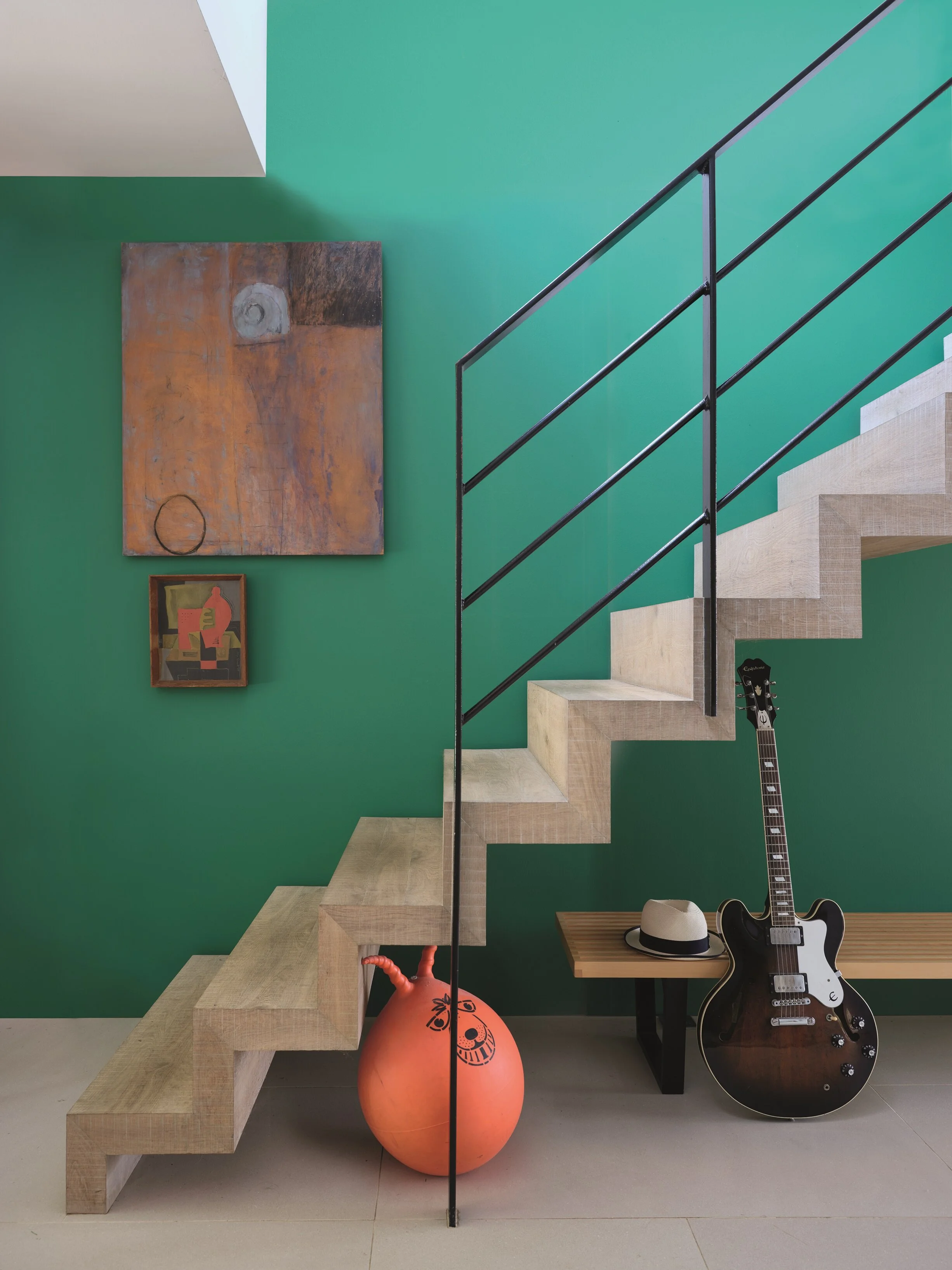 VERDIGRIS GREEN