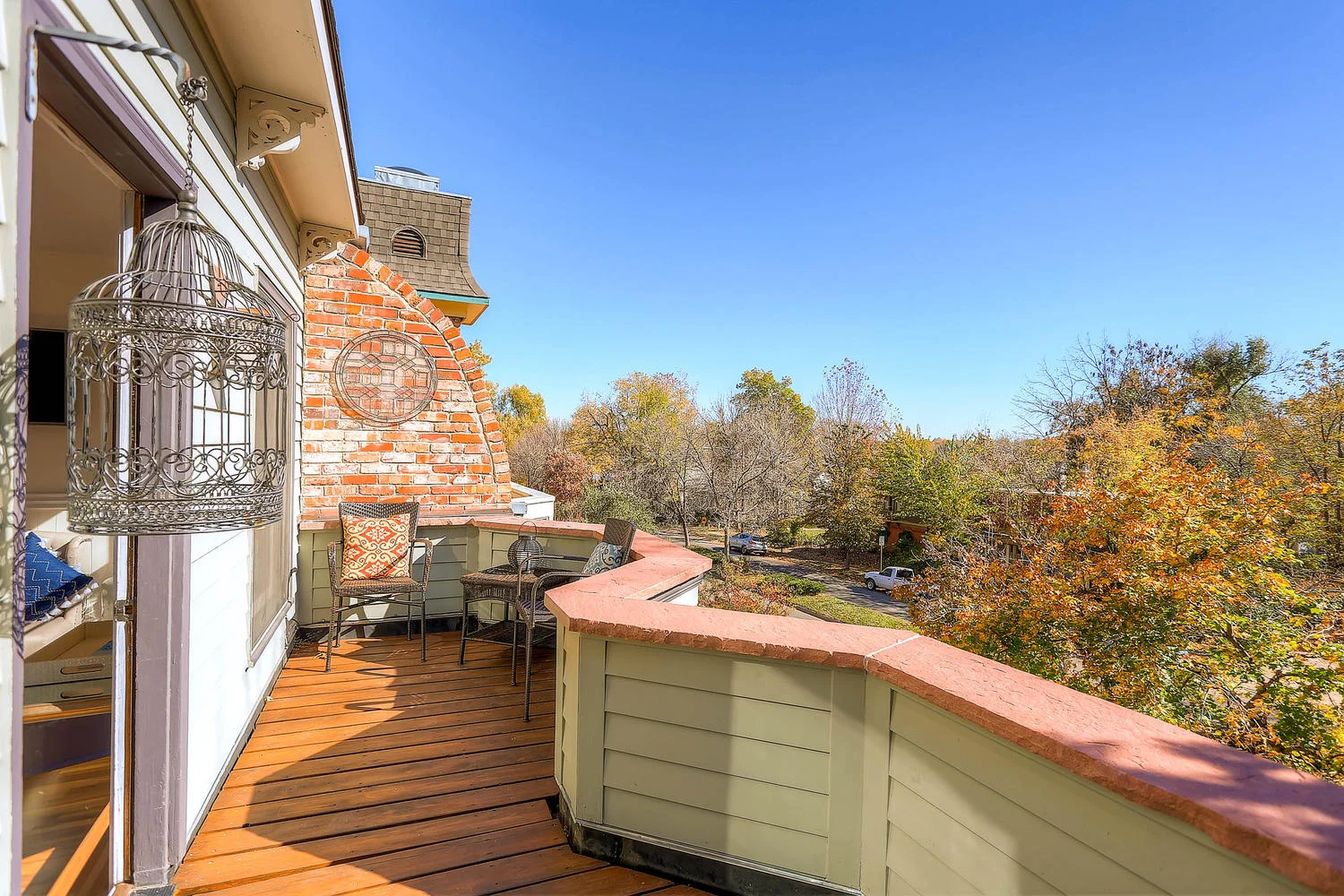 437 Pearl St Boulder CO 80302-large-030-Master Bedroom Balcony-1500x1000-72dpi.jpg