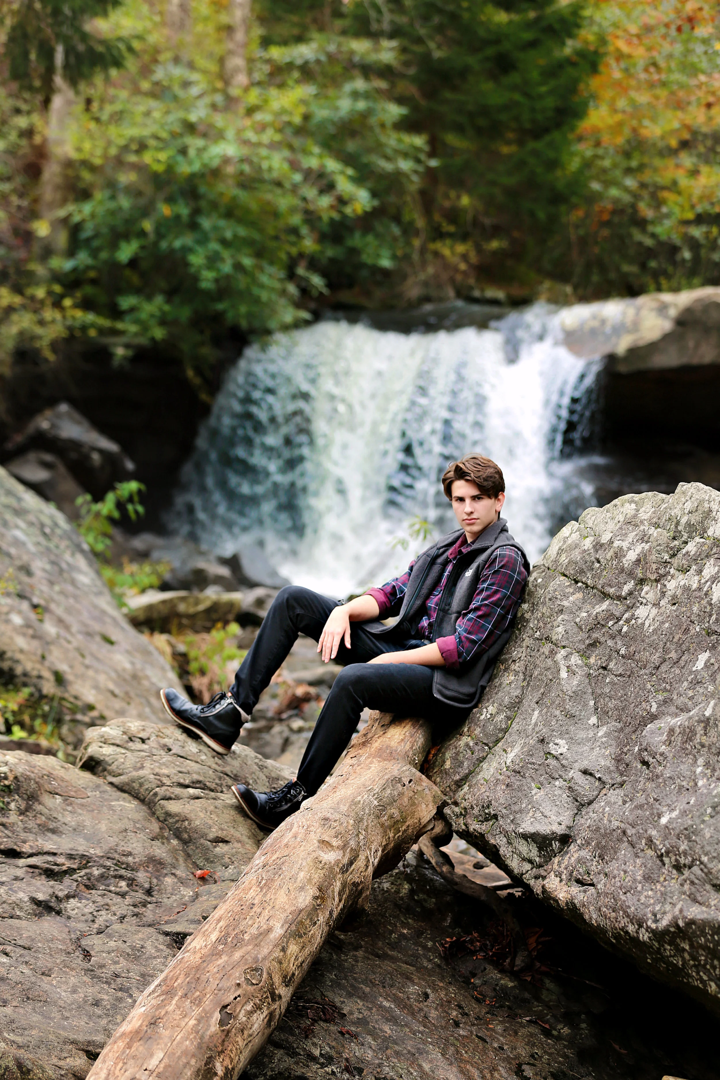 ColeKipps-SeniorPictures-1.jpg