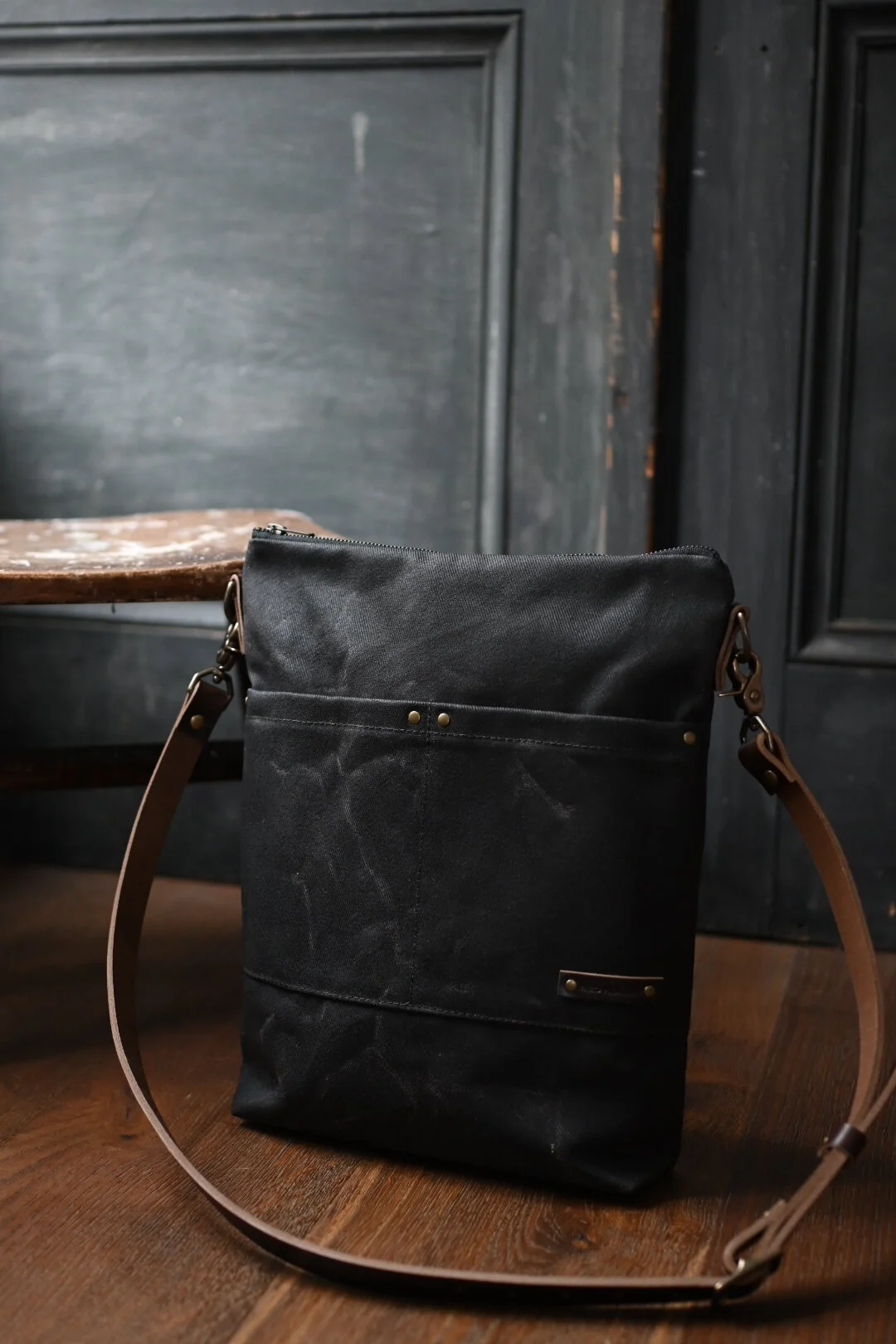 AE47B965-E663-4931-ADE0-A4A1B44C7081