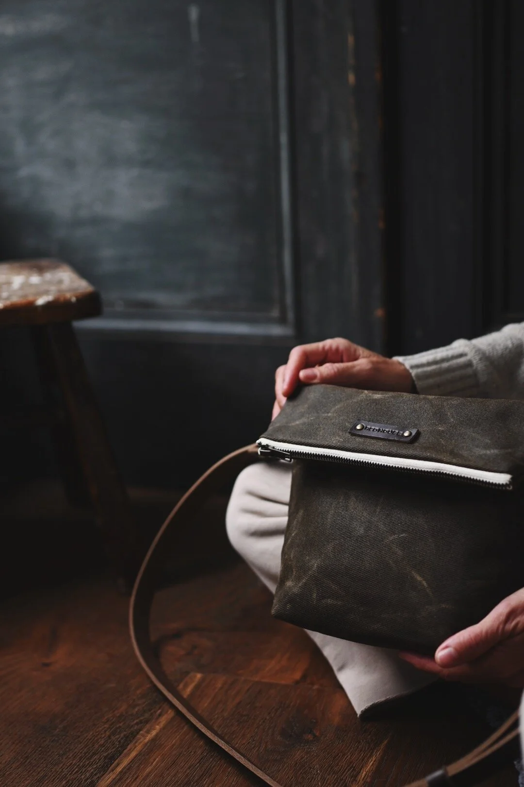 F84665A1-4C01-4682-9457-870C41BE829F