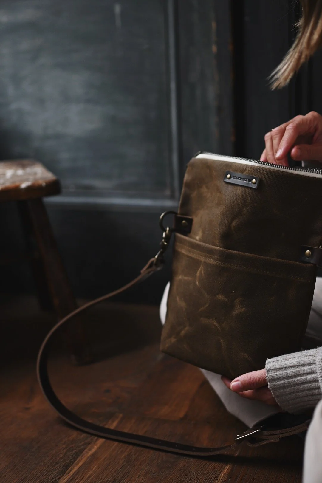 D0A82E7E-E9F0-498C-80AA-F24D7F6A3873