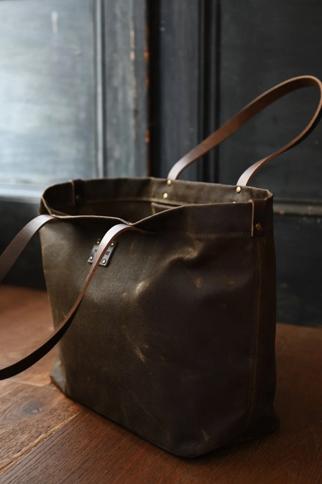 D4E0D64A-CA7C-4761-A3B4-614D1EEFE5AD