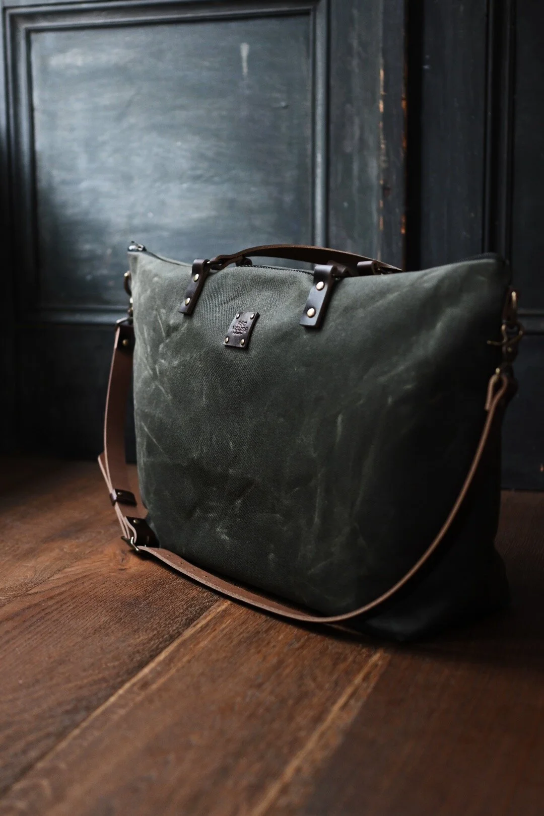 BFFC2181-9ADD-4848-BE24-8D994E9B8D38