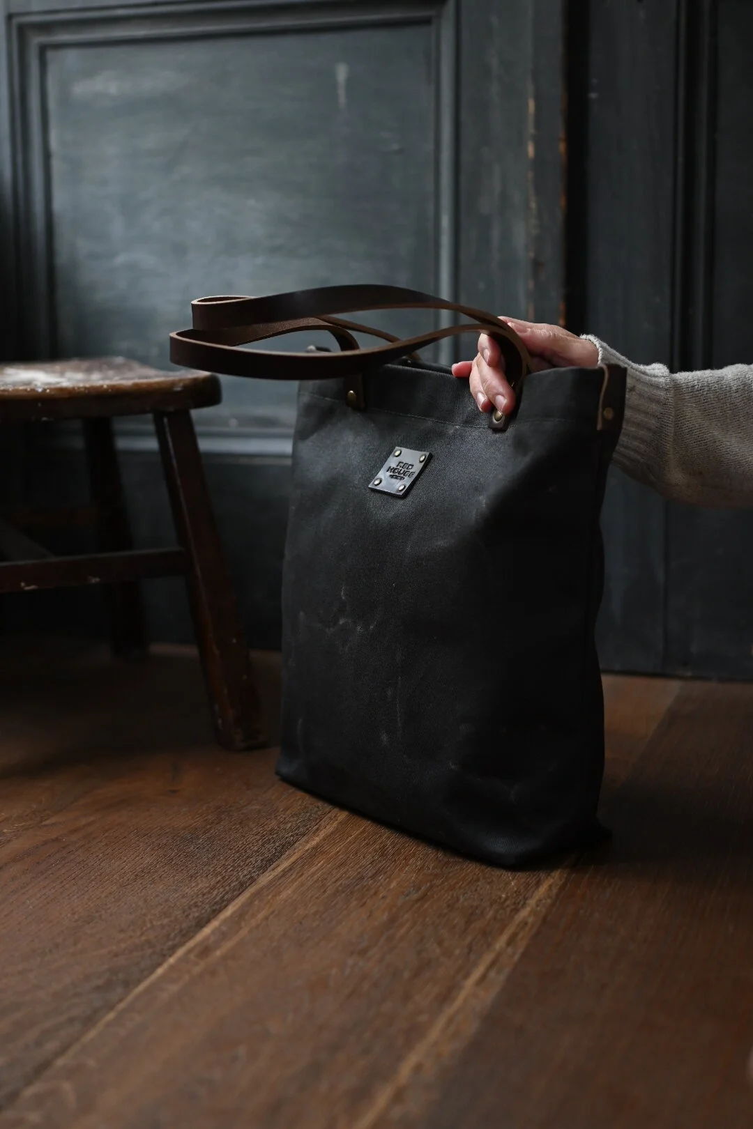 3AC8E9A2-021D-4AA1-B393-AED529C94934