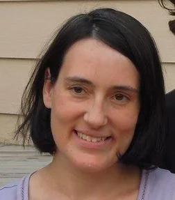 Cari headshot.jpg