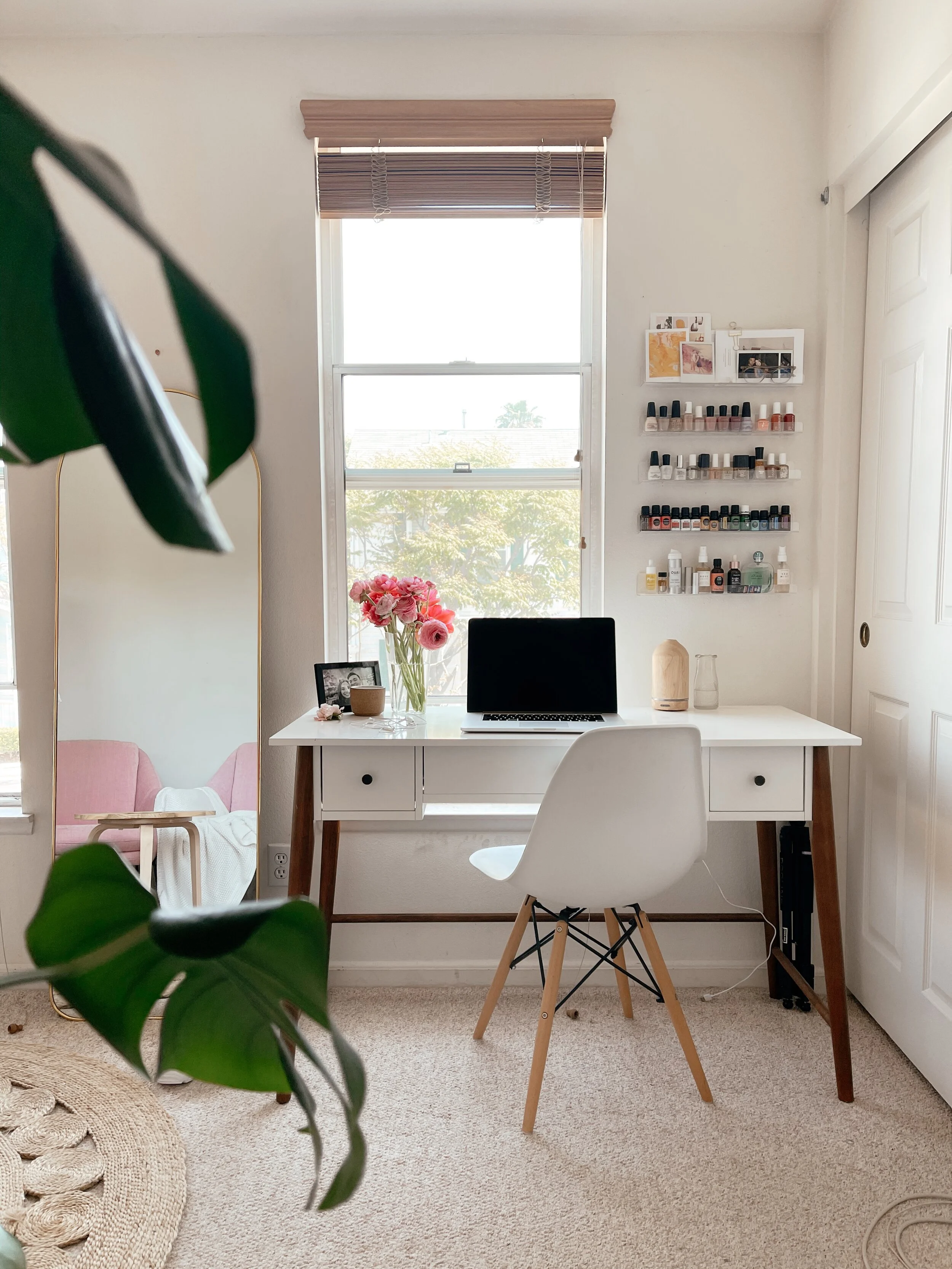 5 Tips For Designing A Room That Stays Clean(ish)