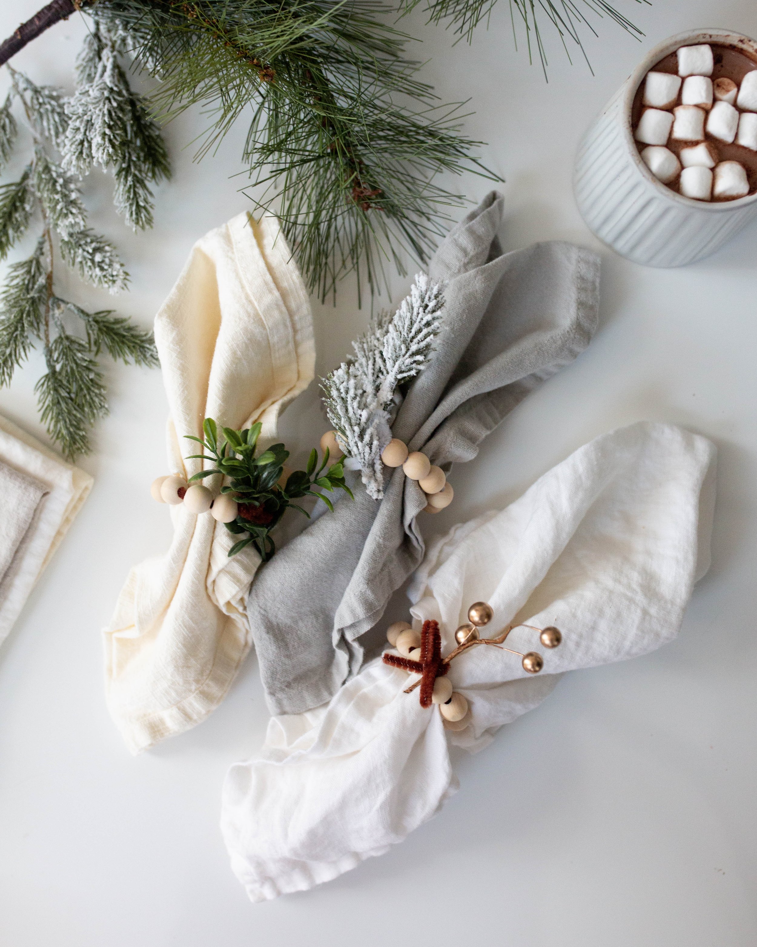 DIY Holiday Napkin Rings (Cheap & Easy Last Minute Idea for Hosting) —  Really Pretty Good