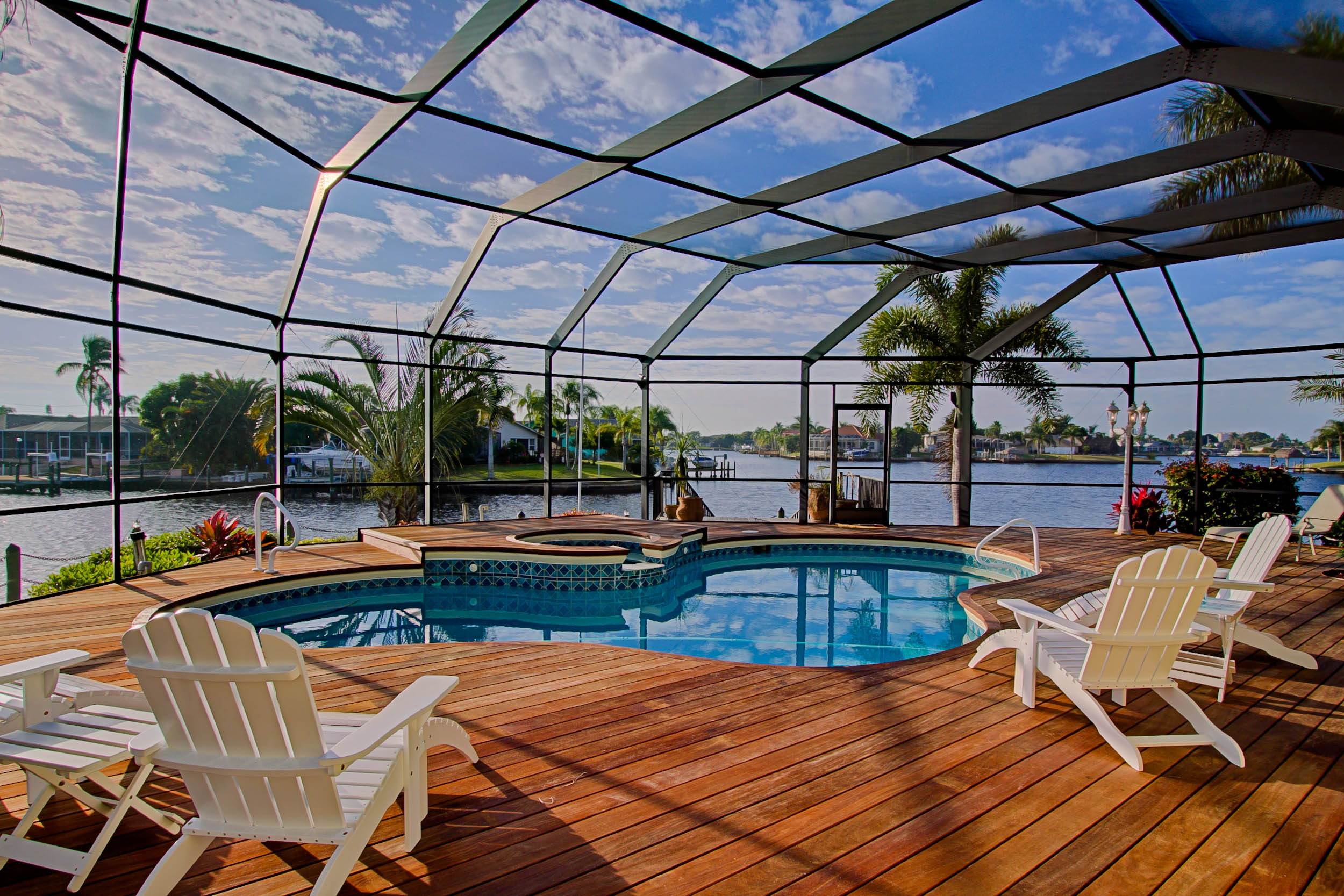 Laguna-Breeze-Pool-Views-Cape-Coral-Florida.jpg