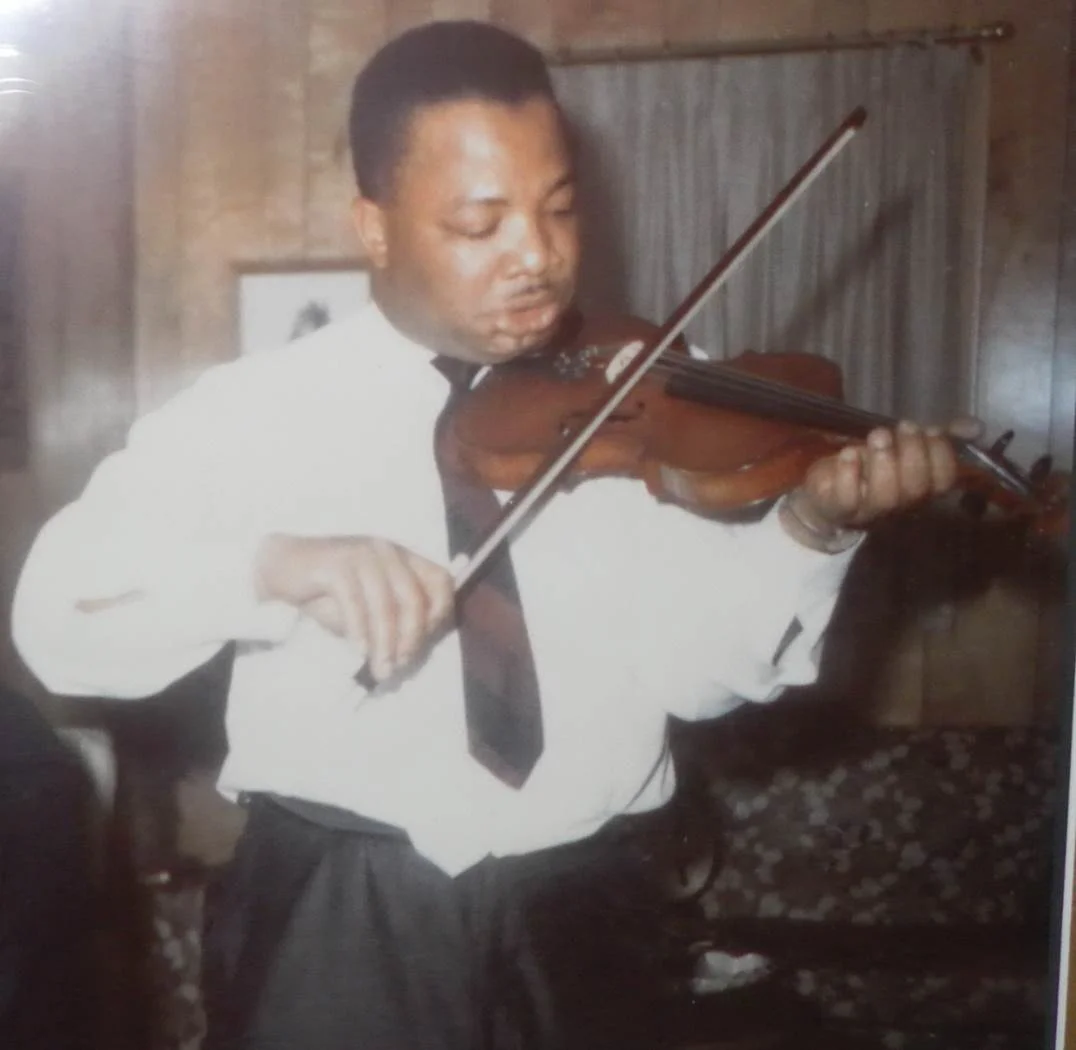 A D Play Violin.jpg