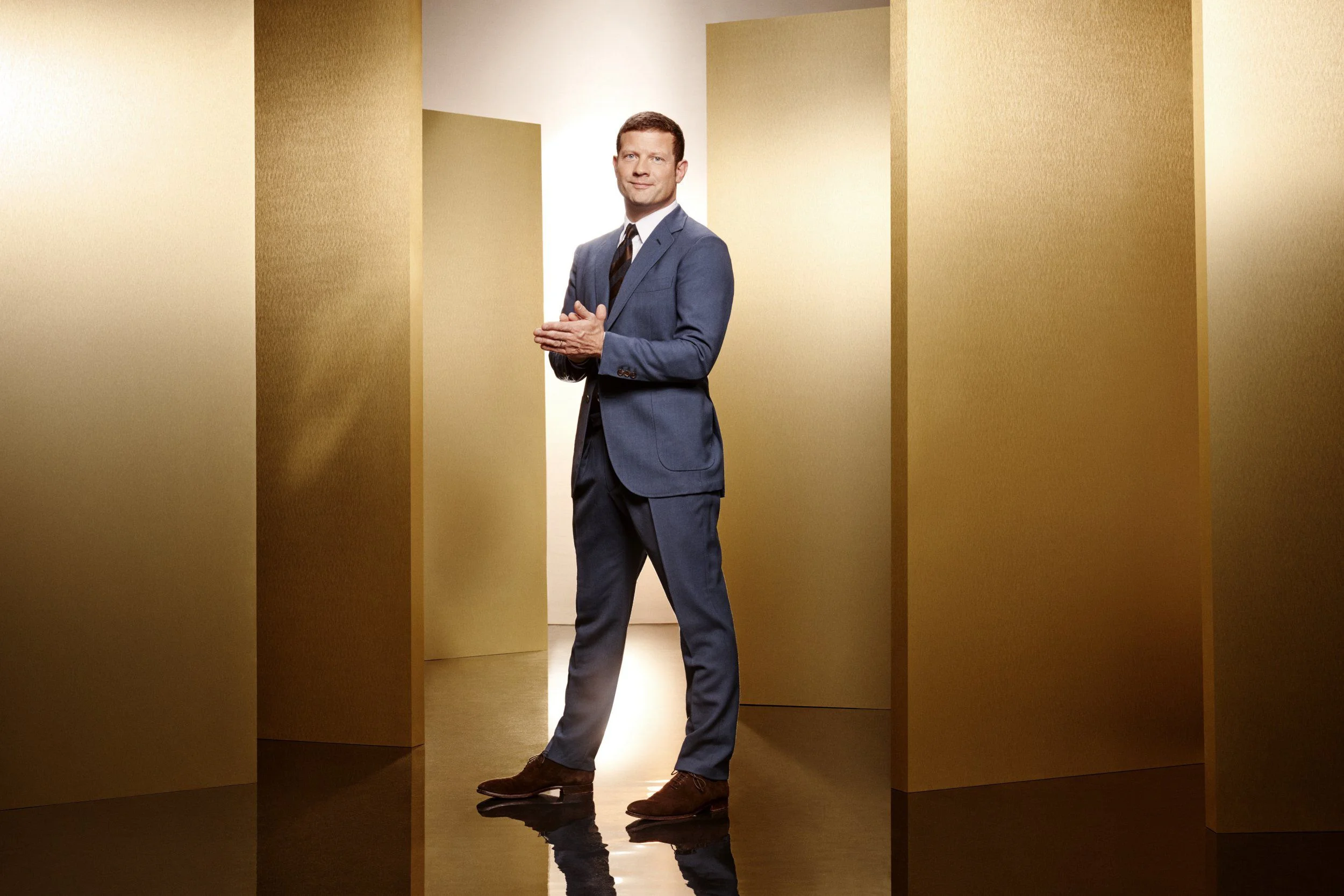 dermot o leary to host small fortune.jpg