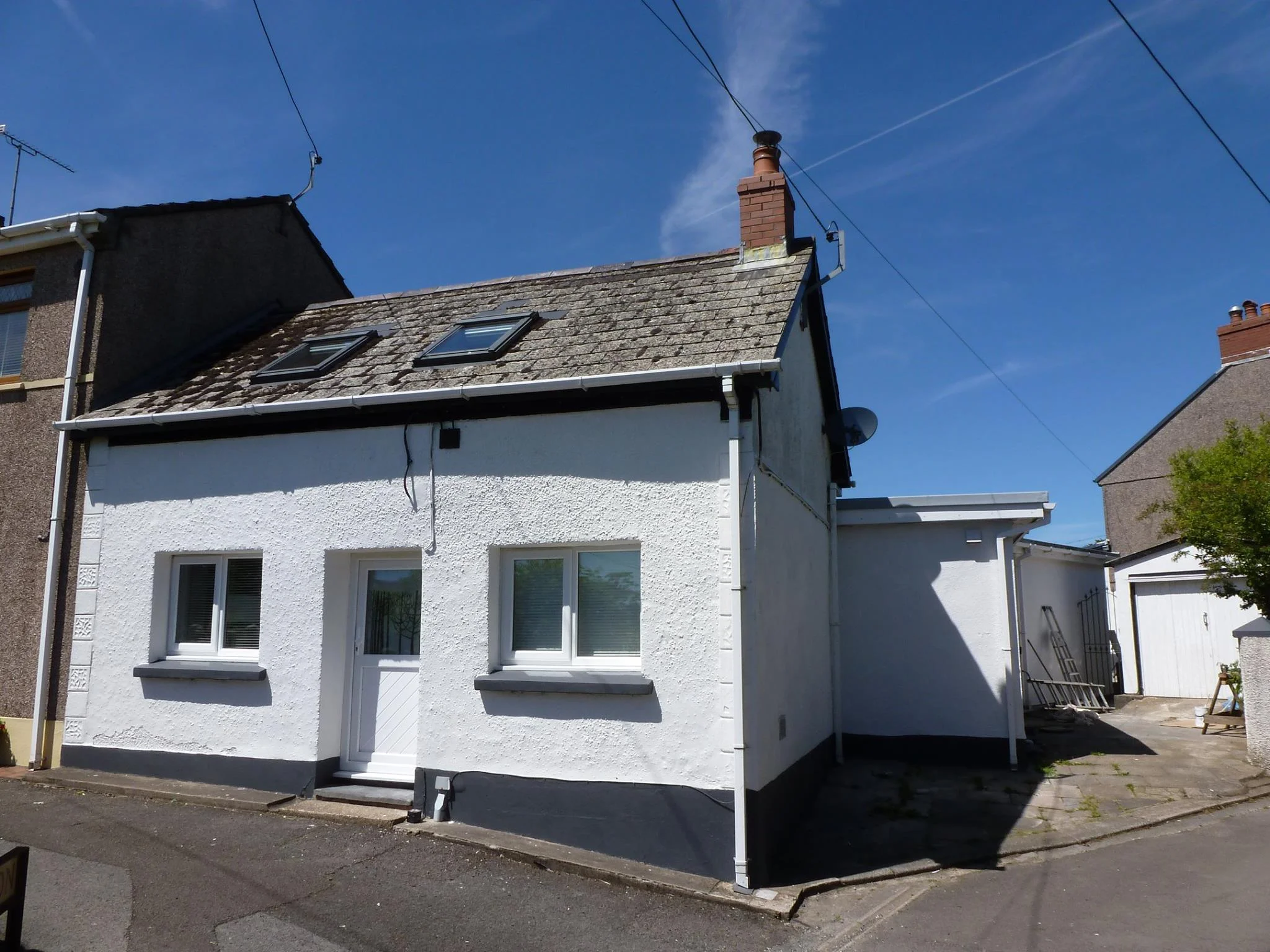 cottage 21.jpg
