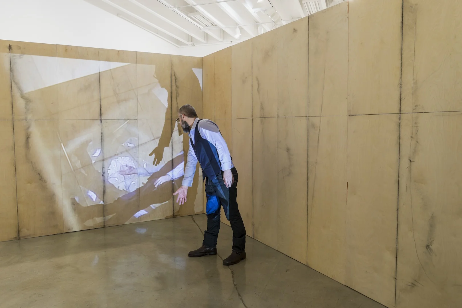 IAIN MUIRHEAD November 7 - 11, 2016. Installation view East Gallery CGU, Claremont. Photo credit: Sam Kyser.