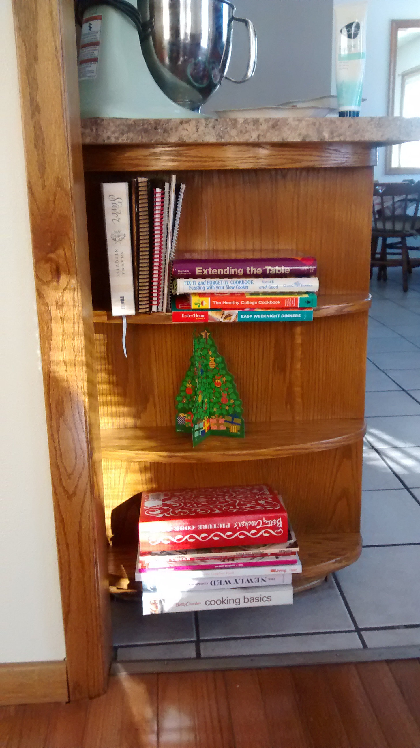 Random paper tree that was packed in my dining room boxes for some reason? Easy.