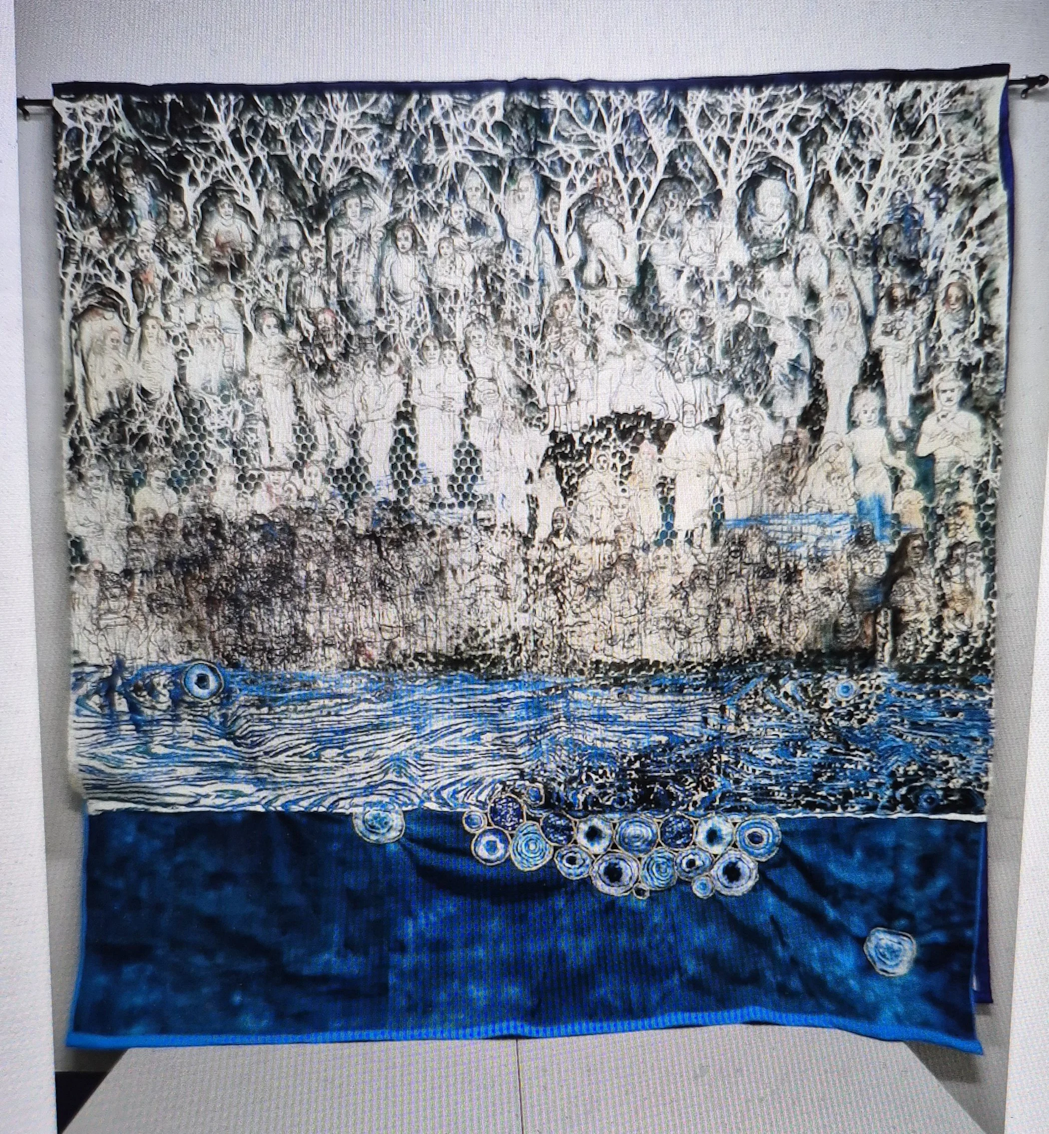 Submerged / Sumergidos
