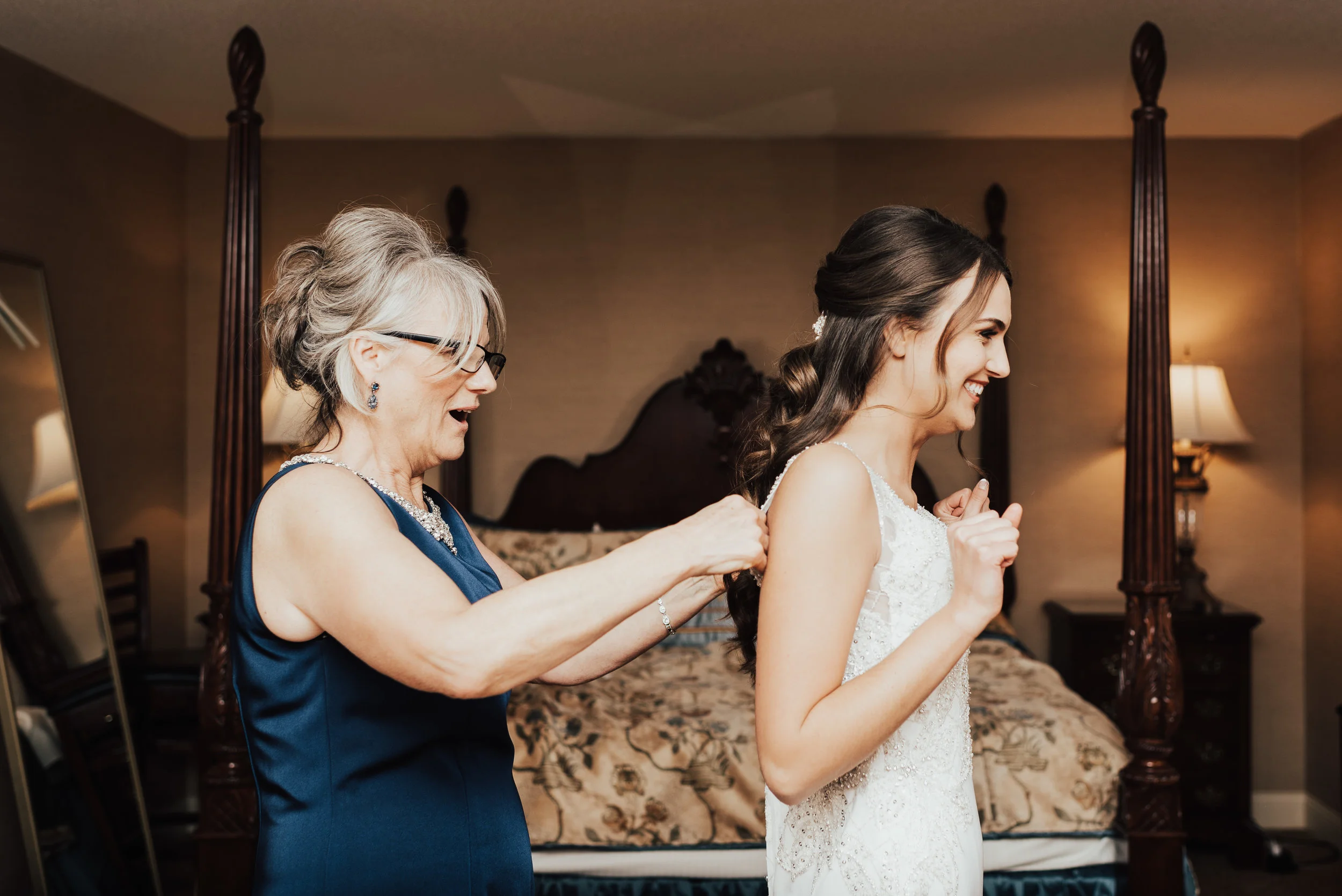 Steena-Anne-Photography-Frances-Ben-St-Paul-Library-Wedding-59.jpg