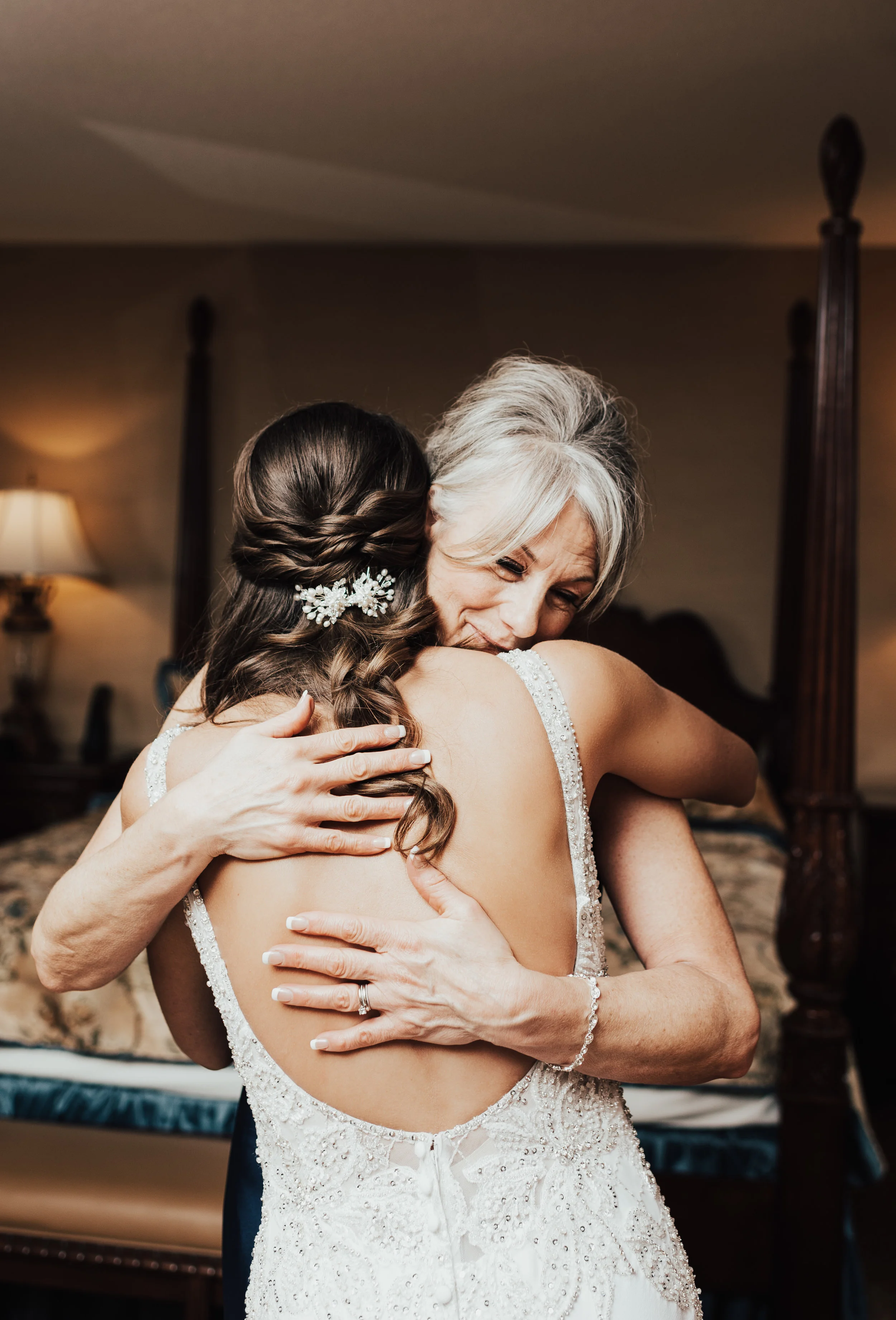 Steena-Anne-Photography-Frances-Ben-St-Paul-Library-Wedding-69.jpg