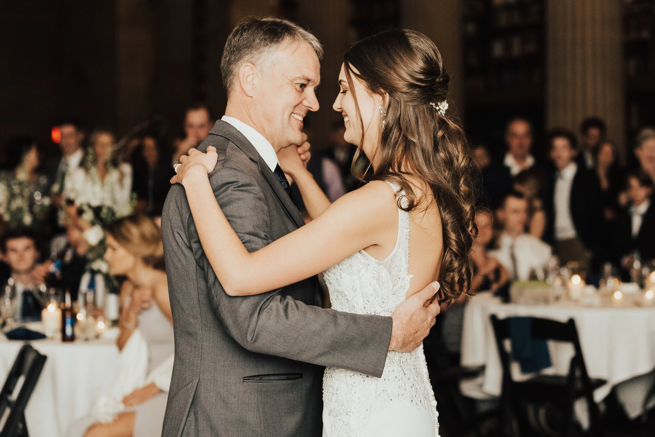 Steena-Anne-Photography-Frances-Ben-St-Paul-Library-Wedding-433.jpg