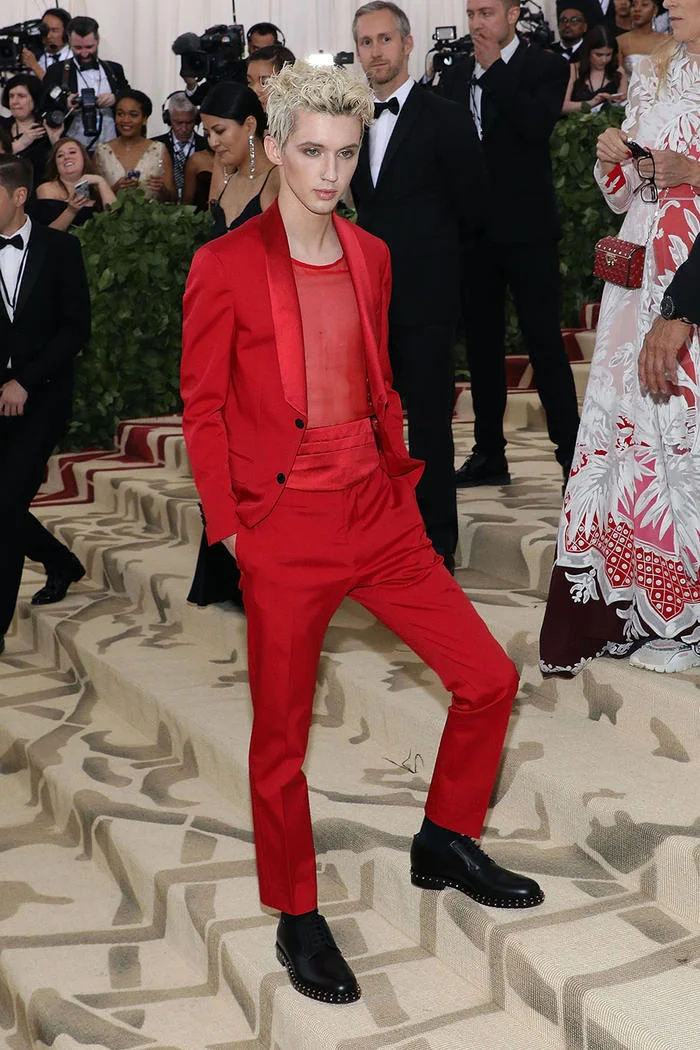 Troye Sivan.jpg