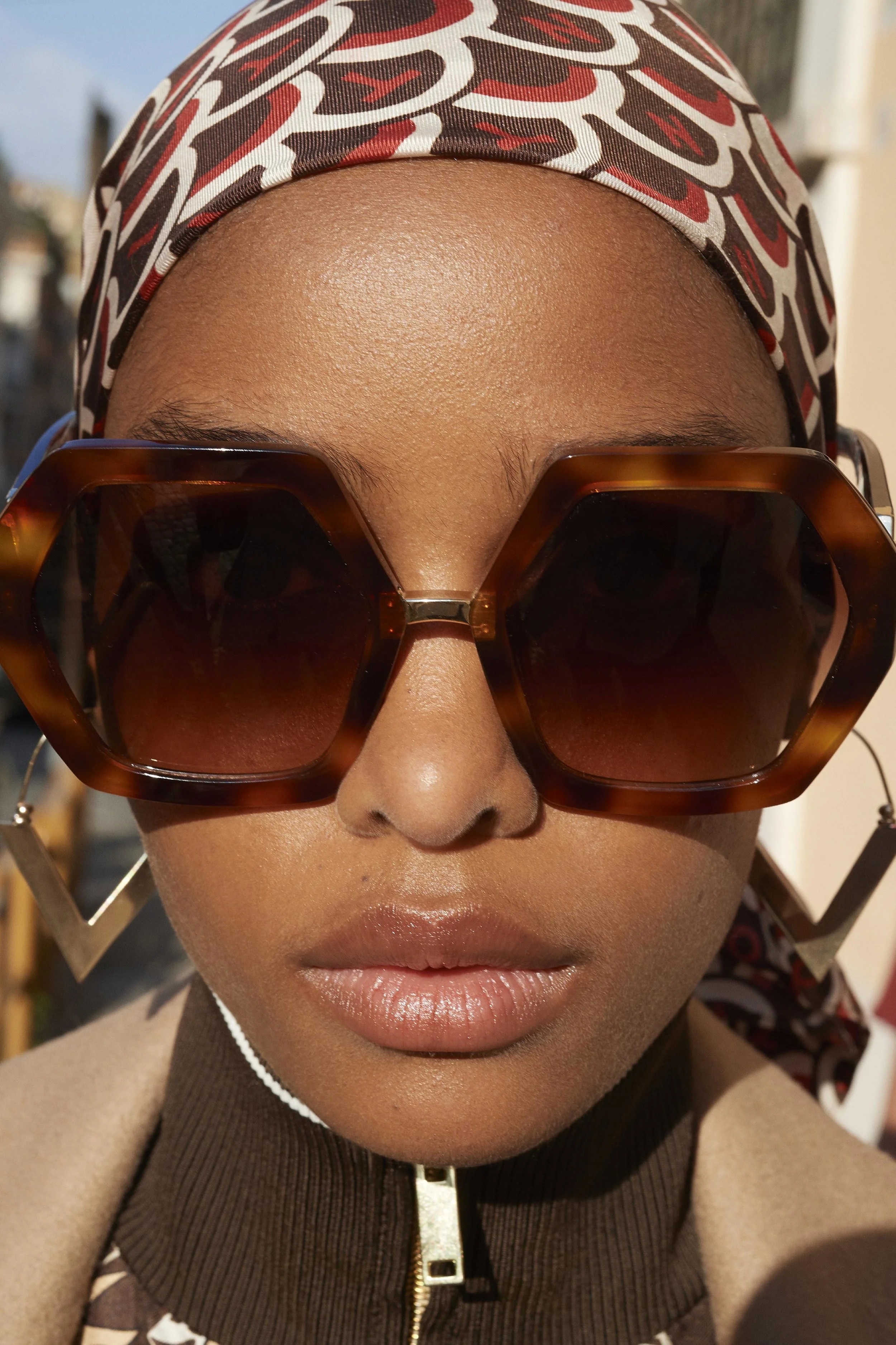 Valentino_36_3c_valentino_resort_2019_36.jpg