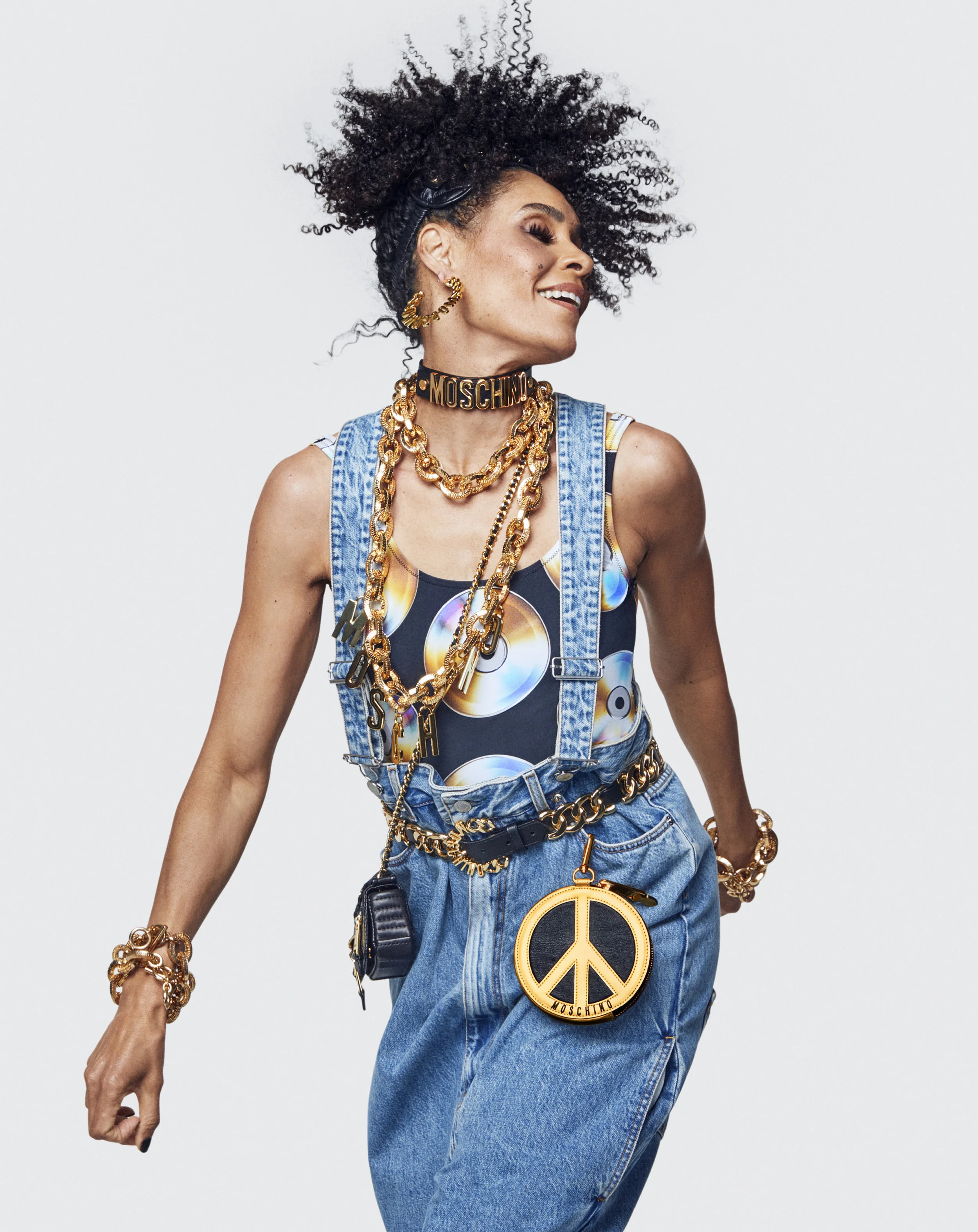 Moschino tv HM_6108_LB_116_300dpi_PR.jpg