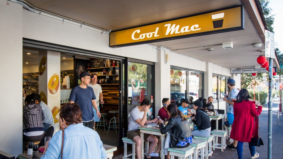 Cool Mac Café
