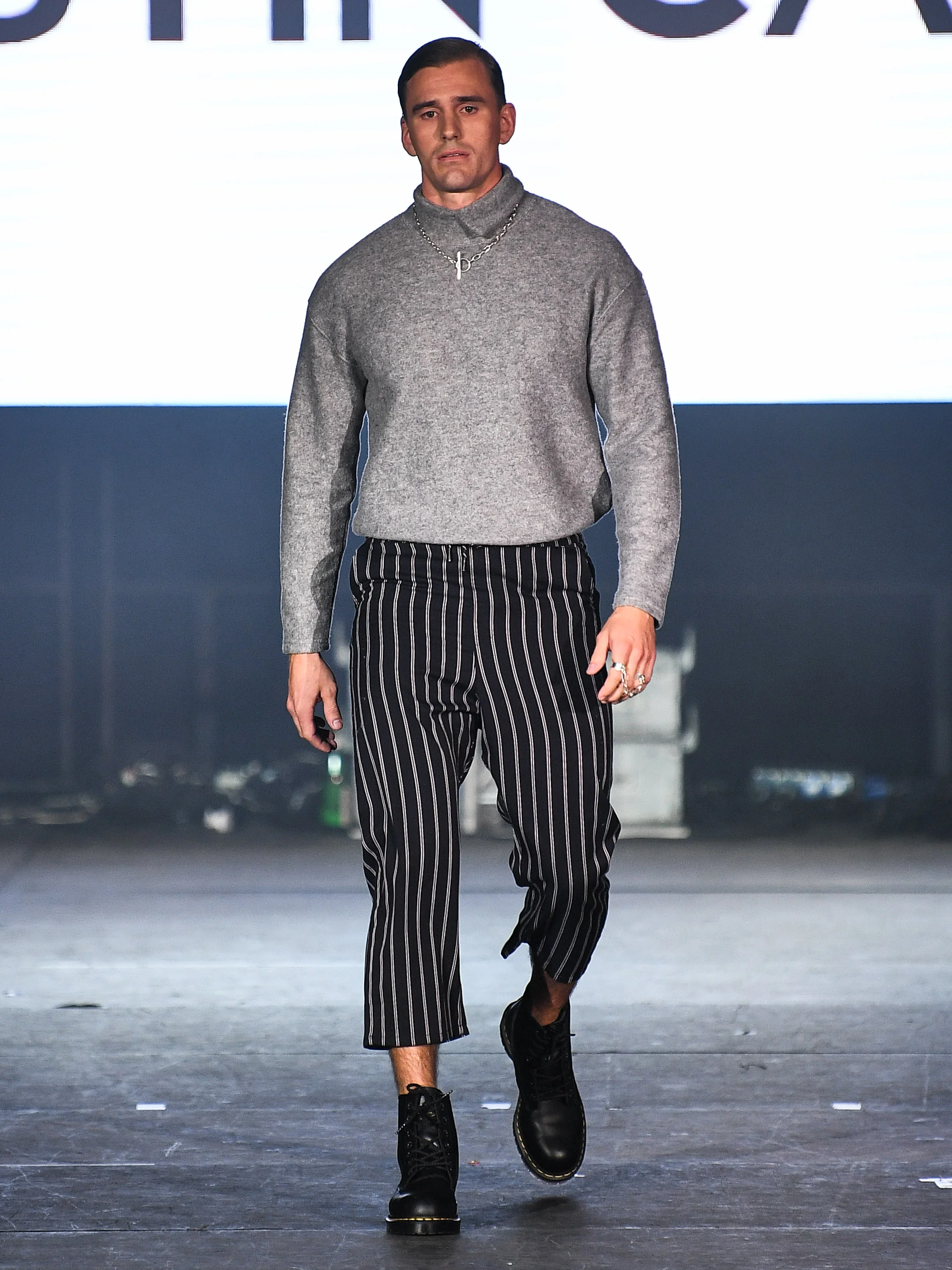  SYDNEY, AUSTRALIA - MAY 15: A model walks the runway during the Justin Cassin show at Mercedes-Benz Fashion Week Resort 20 Collections at the Big Top Luna Park Sydney on May 15, 2019 in Sydney, Australia. (Photo by James Gourley/Getty Images) 
