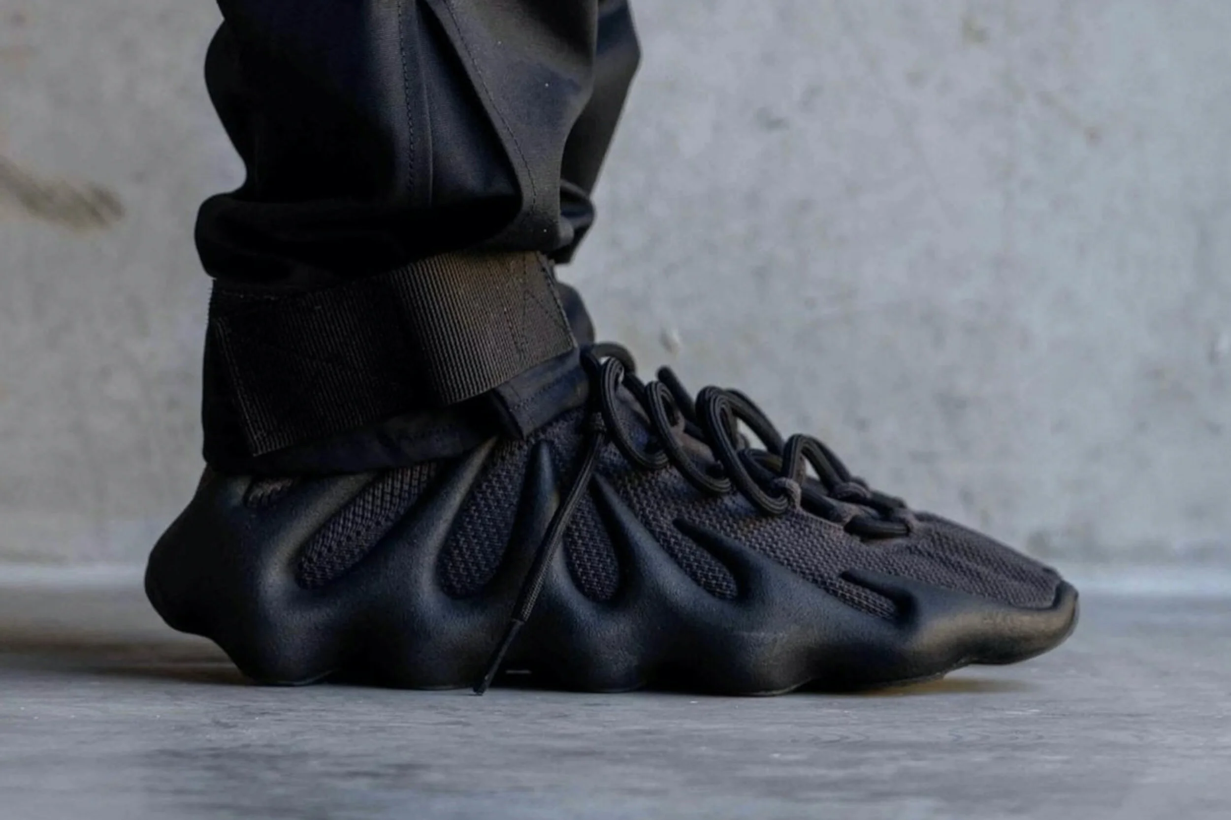 YEEZY 450 "Dark Slate"