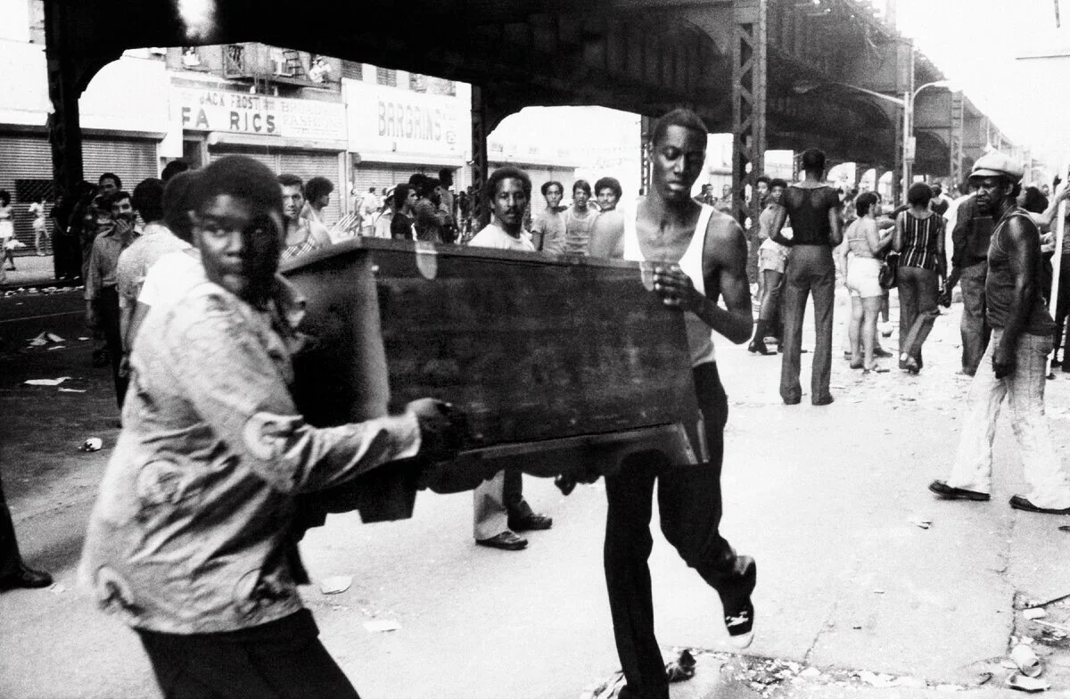 History: New York City blackout provides a generation of new York DJs with equipment