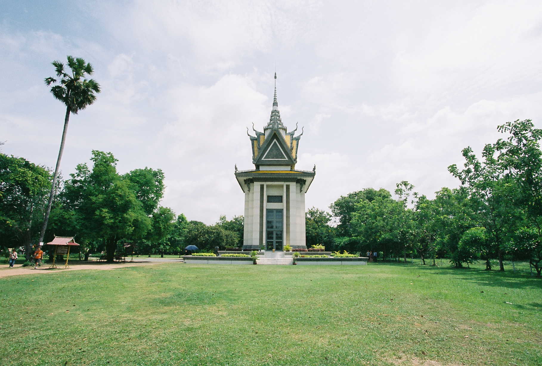 Choeung Ek Genocidal Center, Phnom Penh (2011)