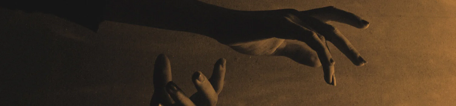 R.-Cole-Hands.jpg