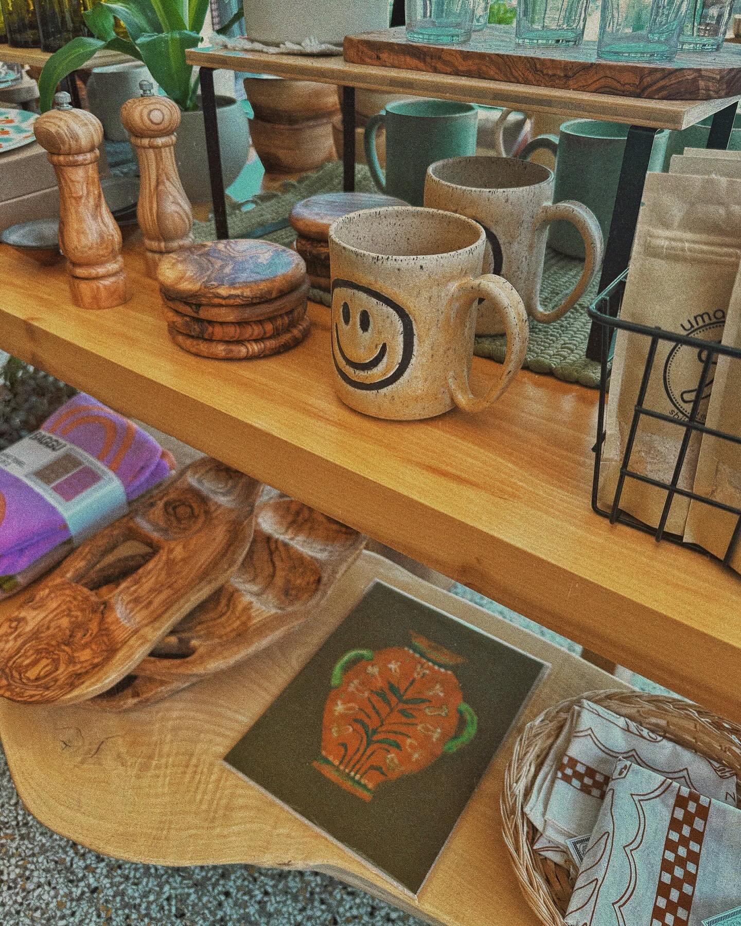 &lsquo;Green &amp; Orange Vessel&rsquo; on display at @shopursa 
💚🧡