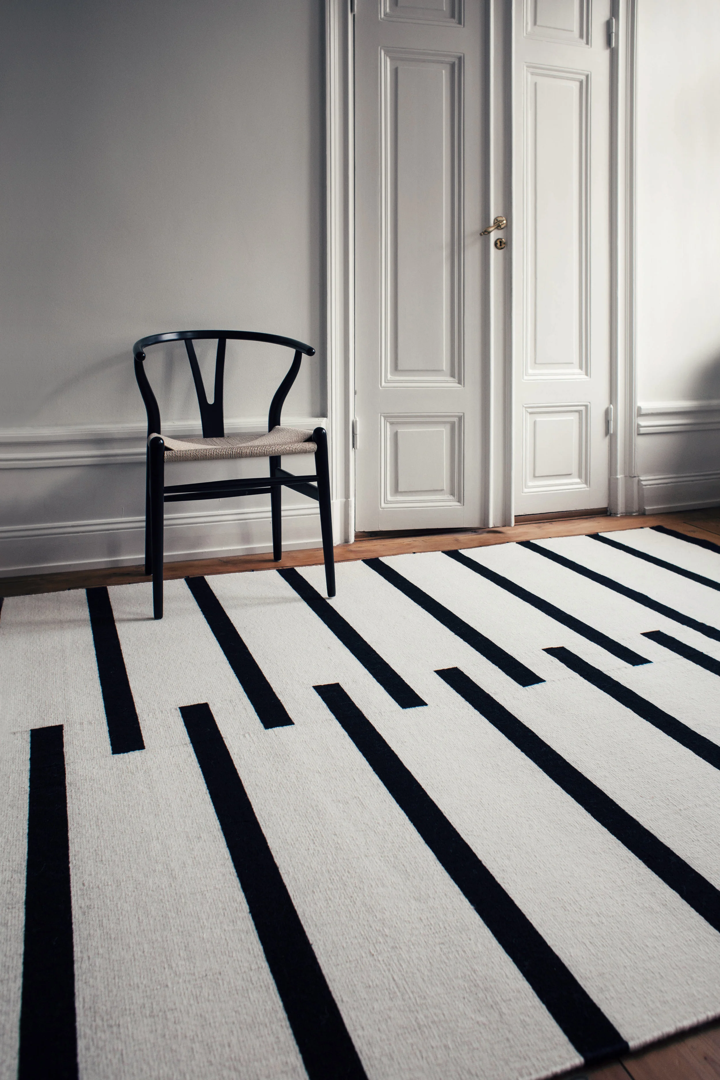 Tiger Cream/Black 20th century apartment, Stockholm