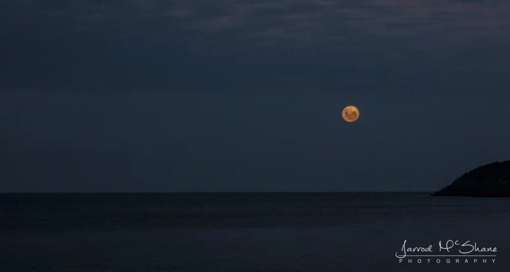 Red Moon